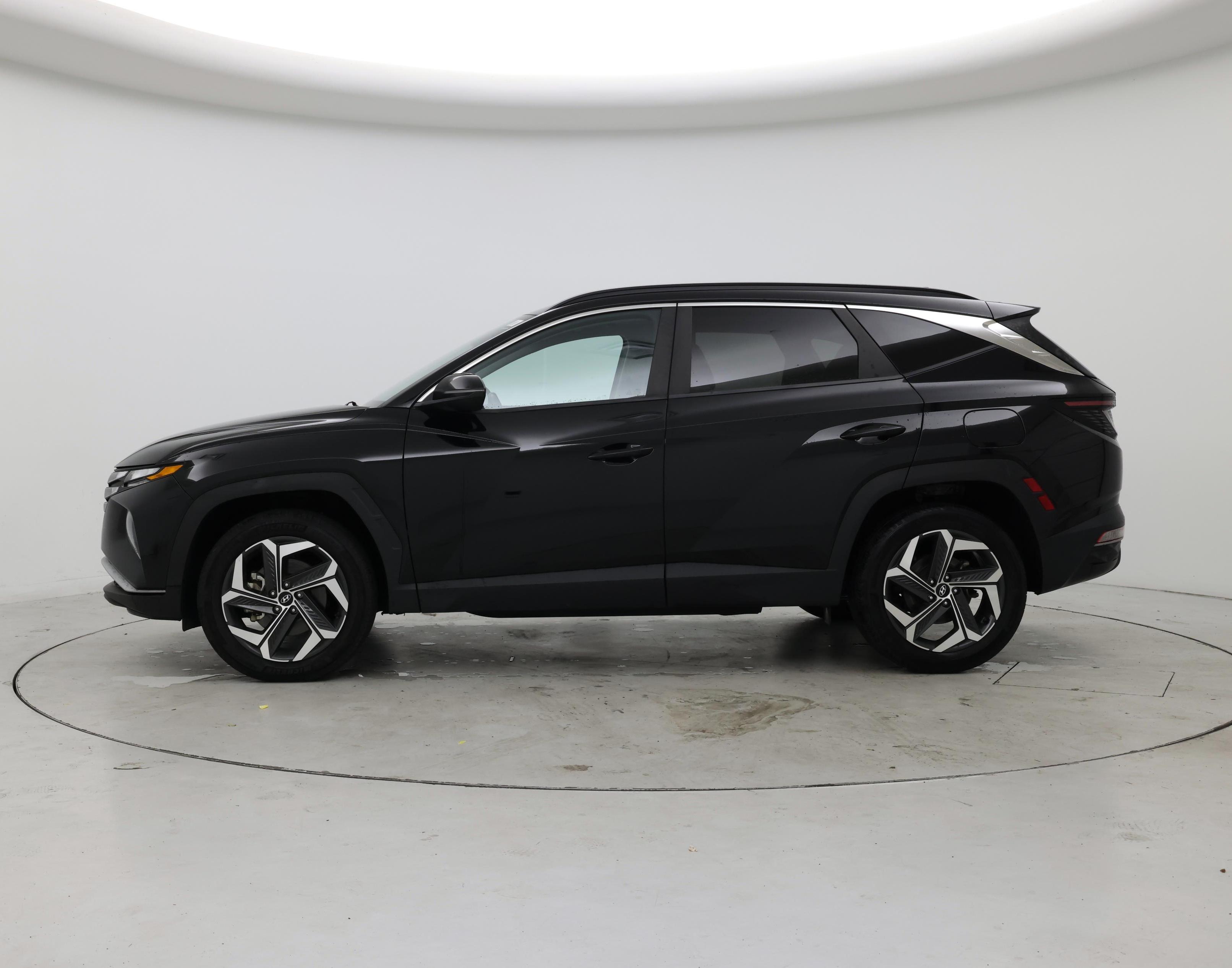 Thumbnail: 2022 Hyundai Tucson - 3