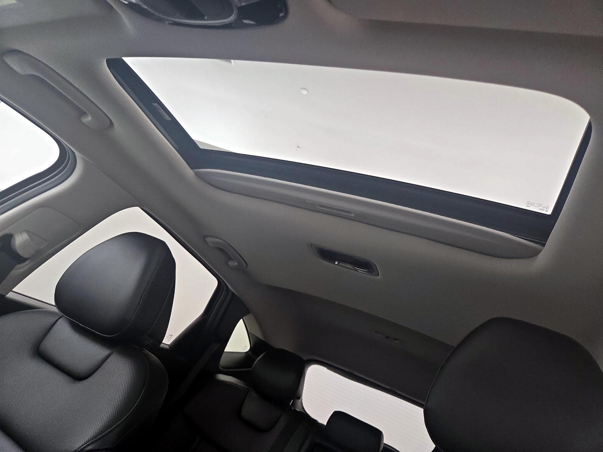 Thumbnail: 2023 Hyundai Tucson - 19