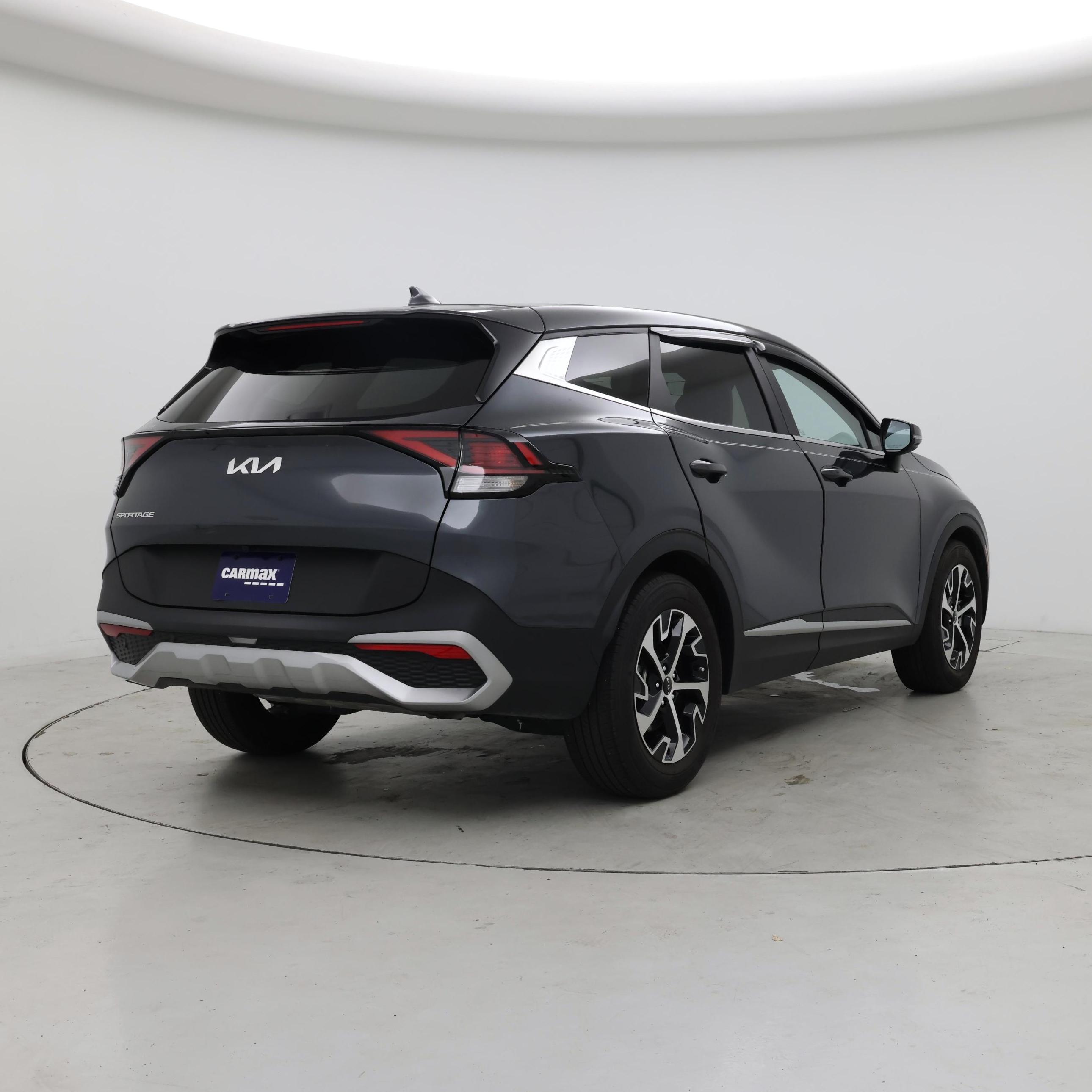 Thumbnail: 2023 Kia Sportage - 8