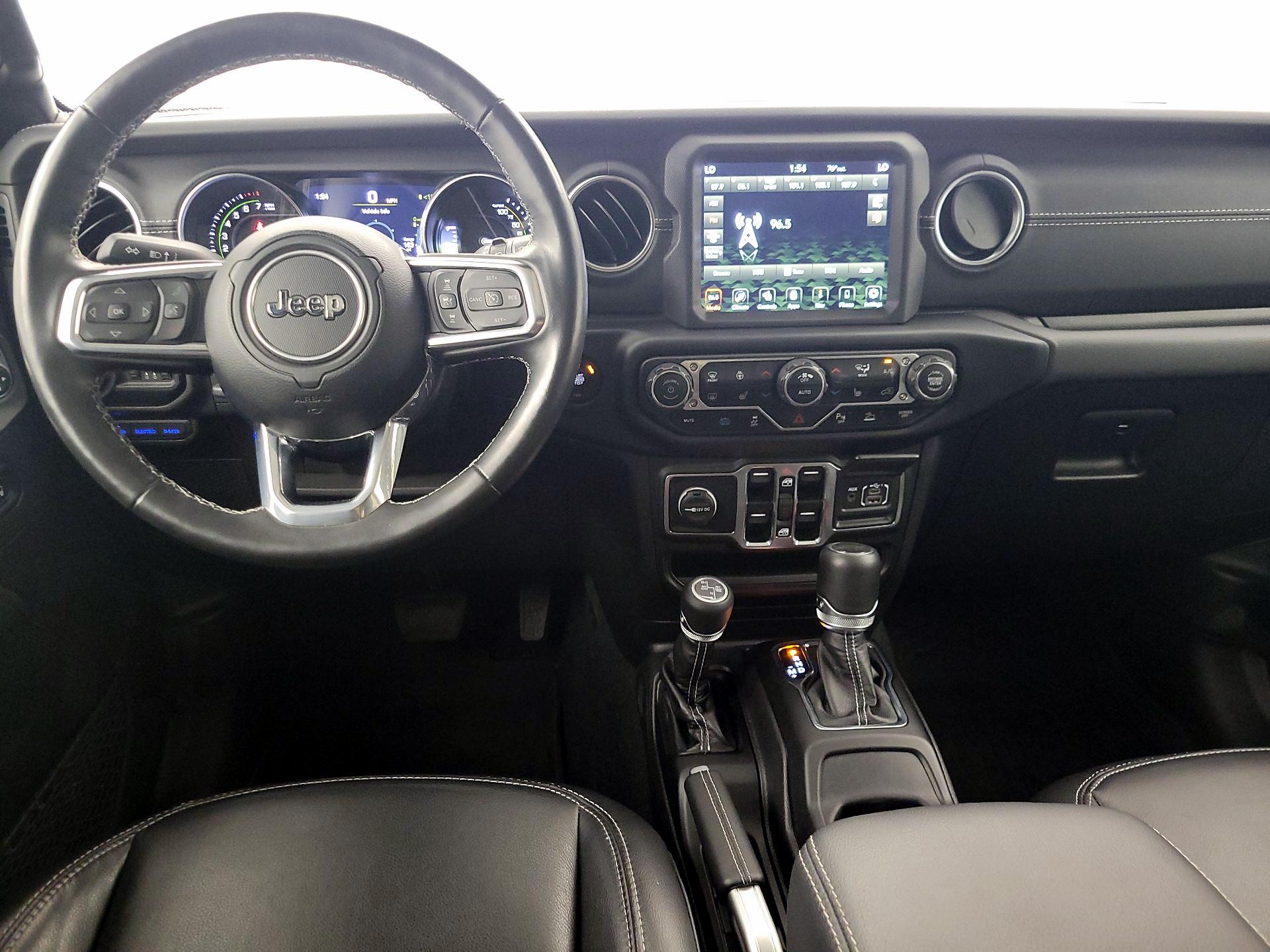 Thumbnail: 2022 Jeep Wrangler - 9