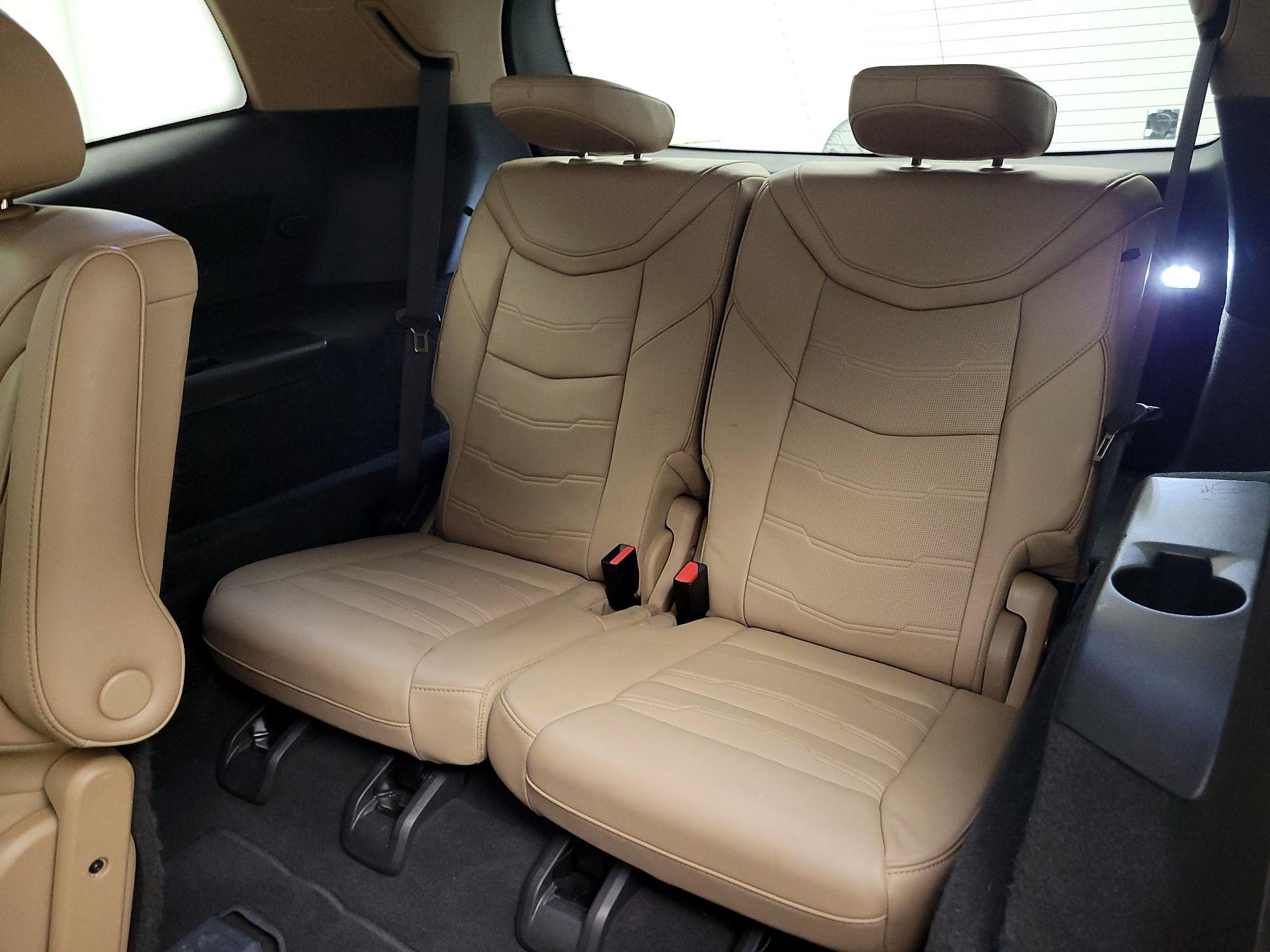 Thumbnail: 2022 Cadillac XT6 - 19