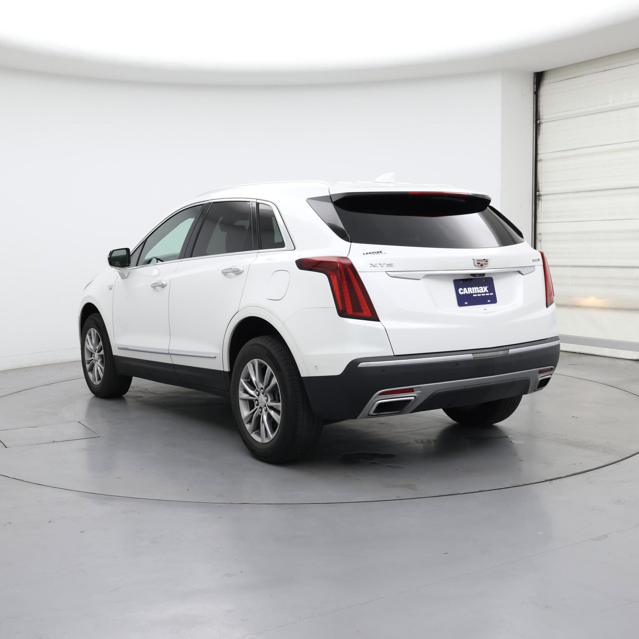 Thumbnail: 2021 Cadillac XT5 - 2