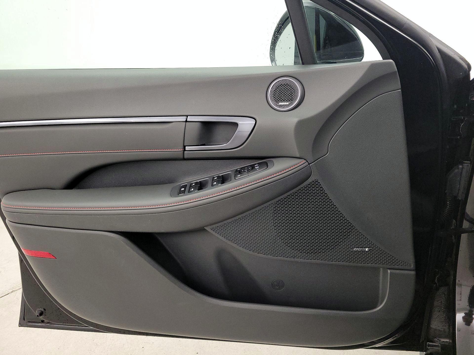 Thumbnail: 2022 Hyundai Sonata - 12