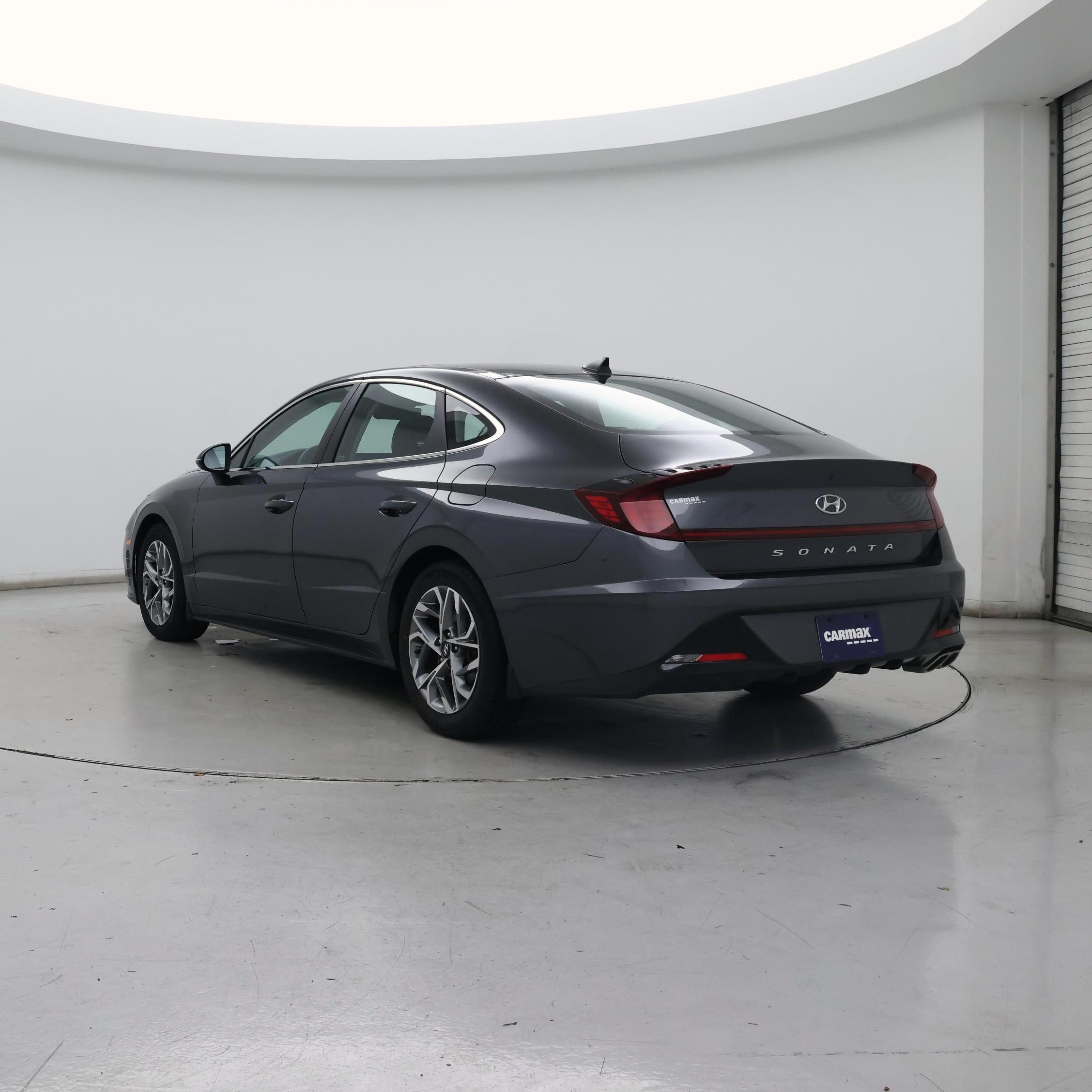 Thumbnail: 2022 Hyundai Sonata - 2