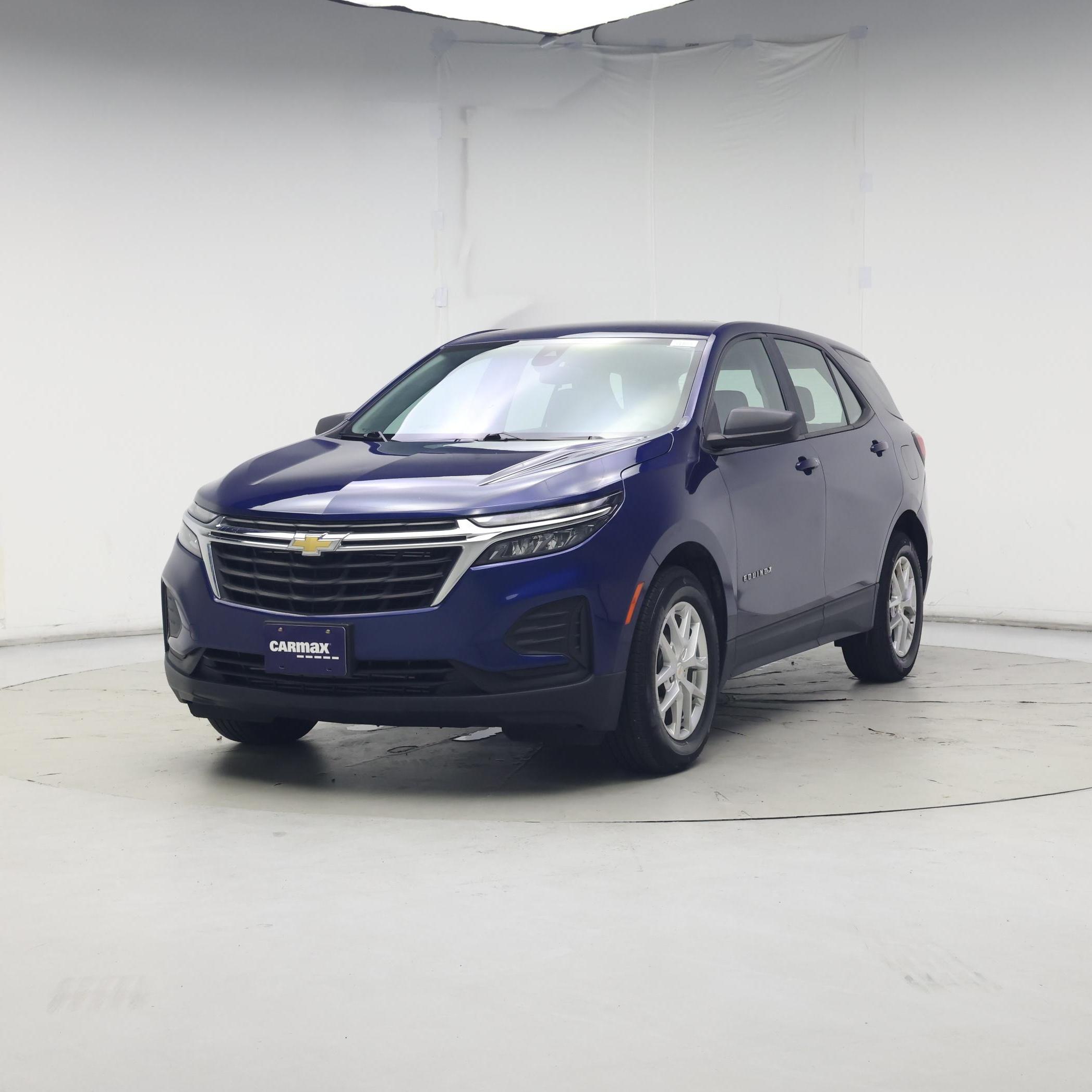 Thumbnail: 2022 Chevrolet Equinox - 4