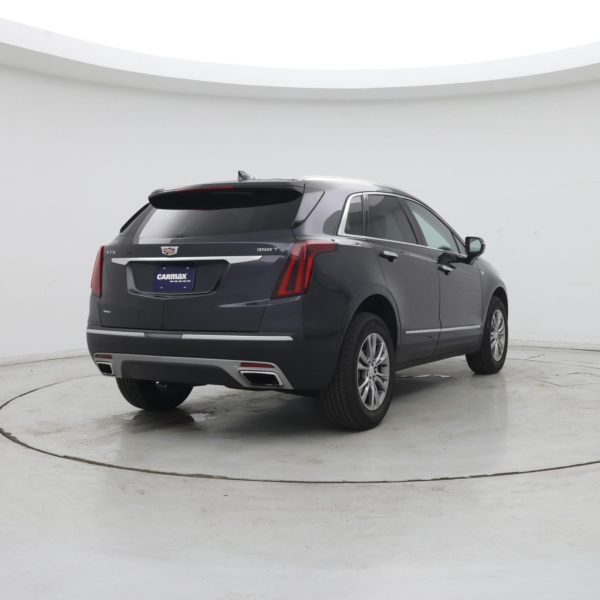 Thumbnail: 2023 Cadillac XT5 - 8
