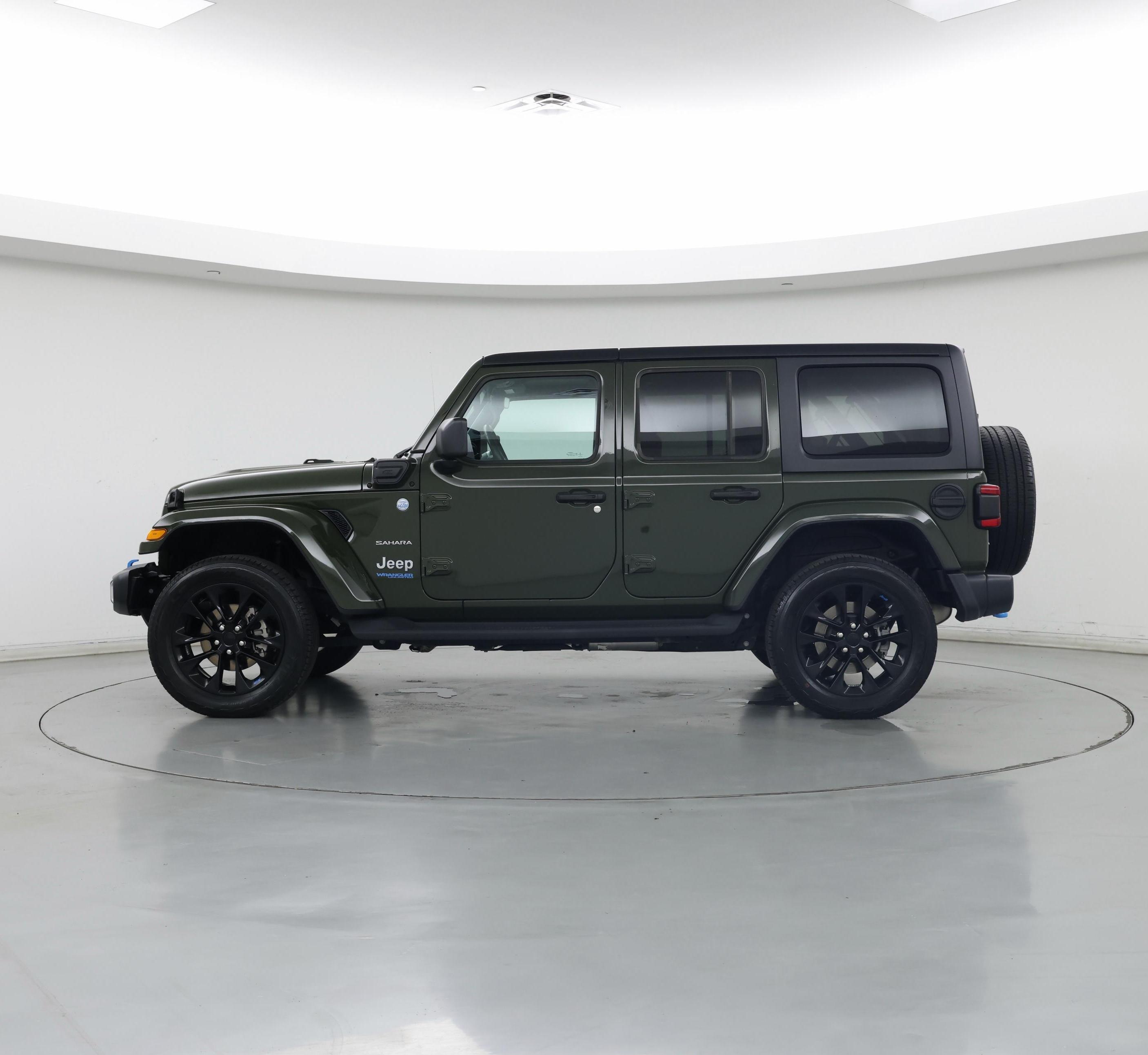 Thumbnail: 2022 Jeep Wrangler - 3