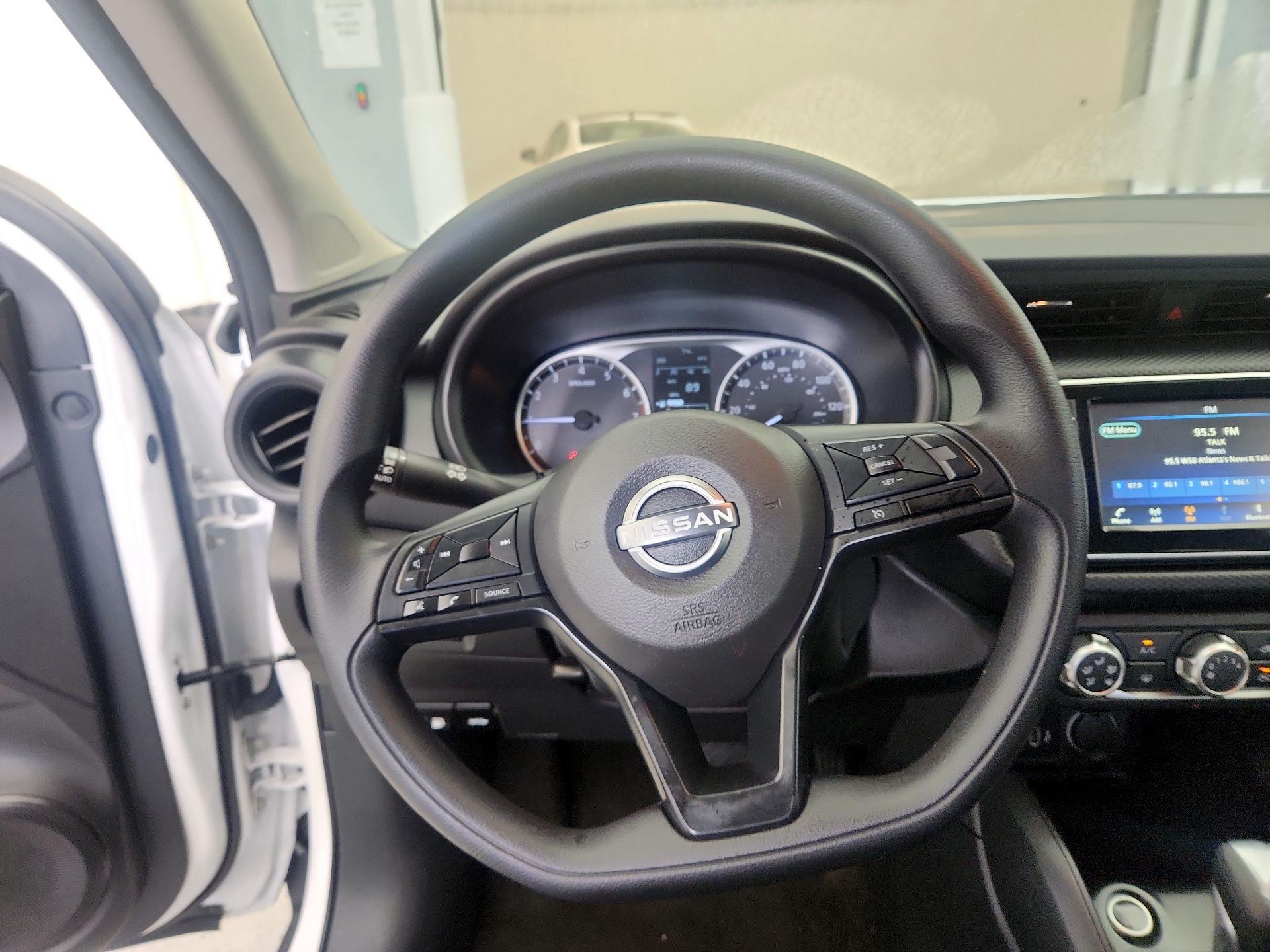 Thumbnail: 2024 Nissan Kicks - 10