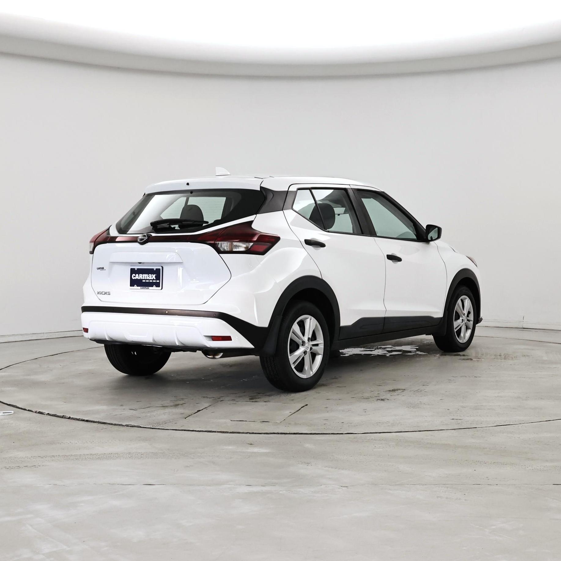 Thumbnail: 2024 Nissan Kicks - 8