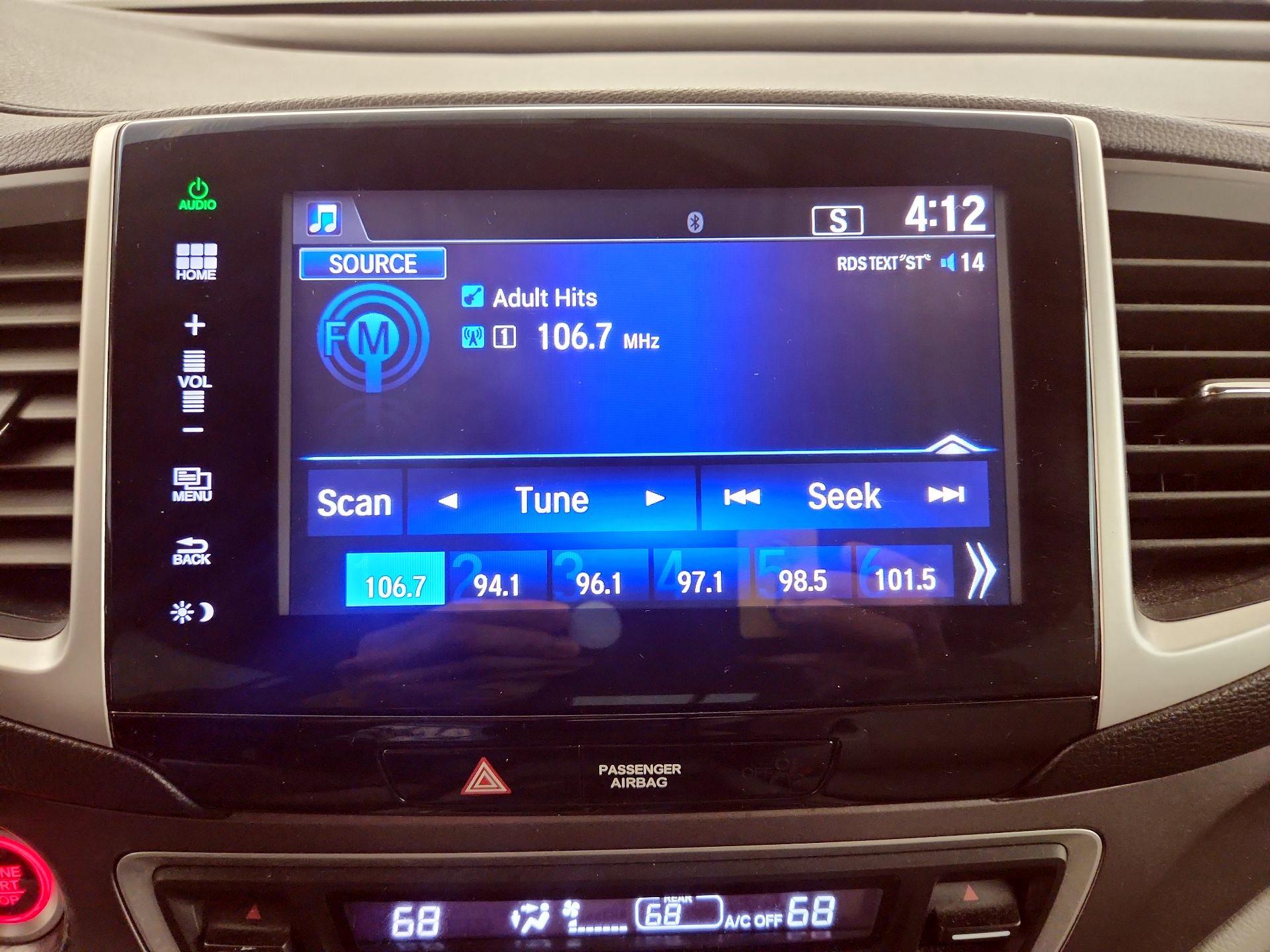 Thumbnail: 2016 Honda Pilot - 13