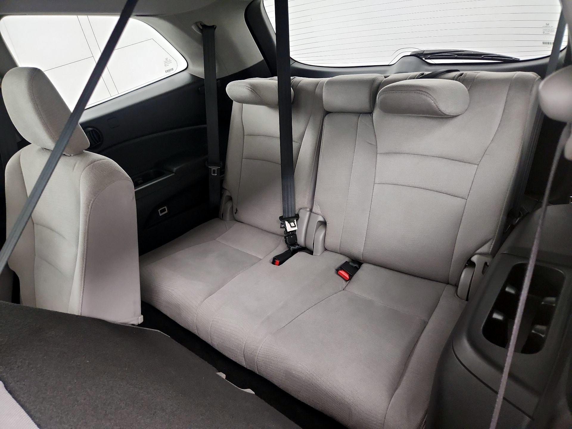 Thumbnail: 2016 Honda Pilot - 18