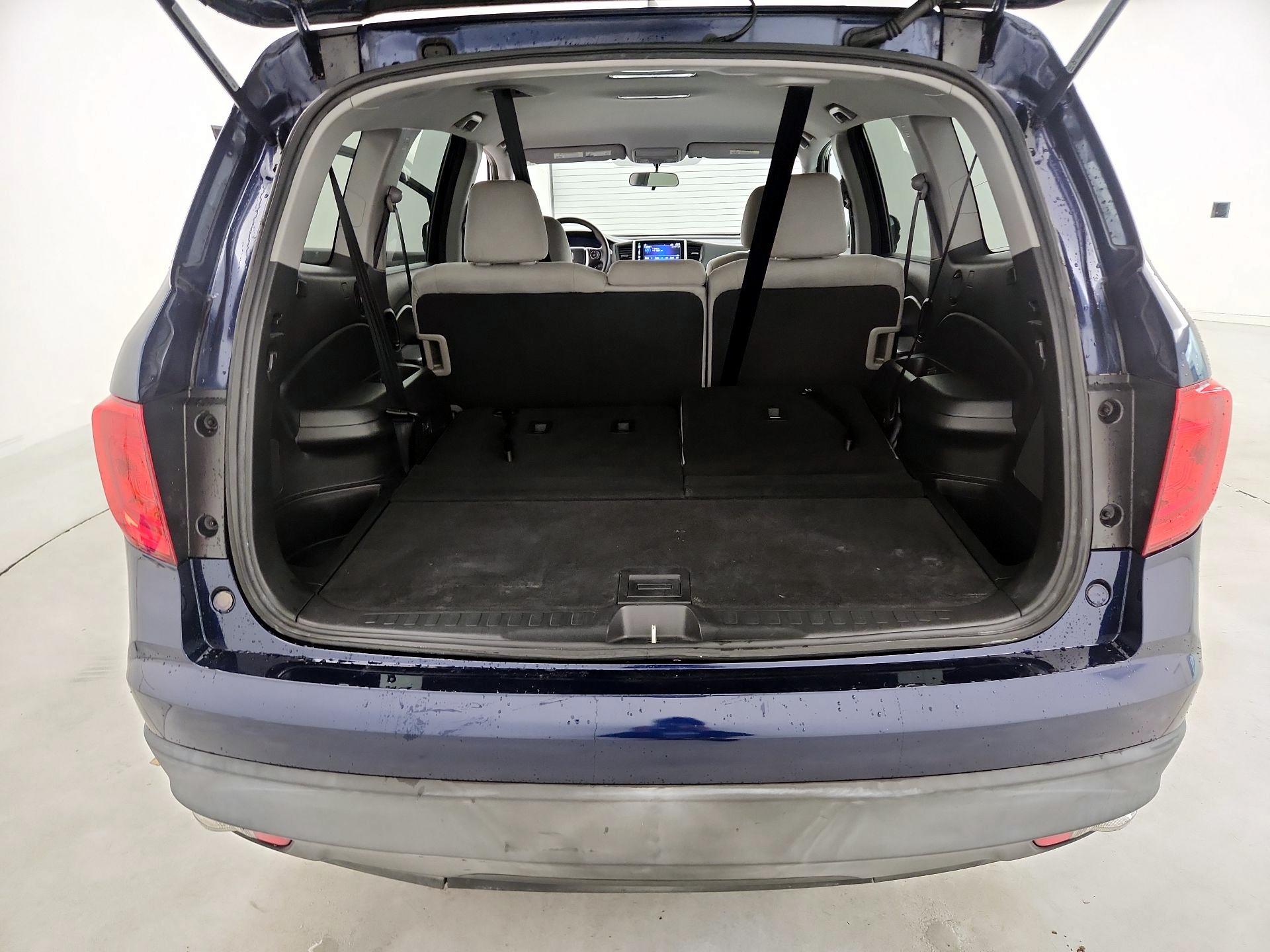 Thumbnail: 2016 Honda Pilot - 20