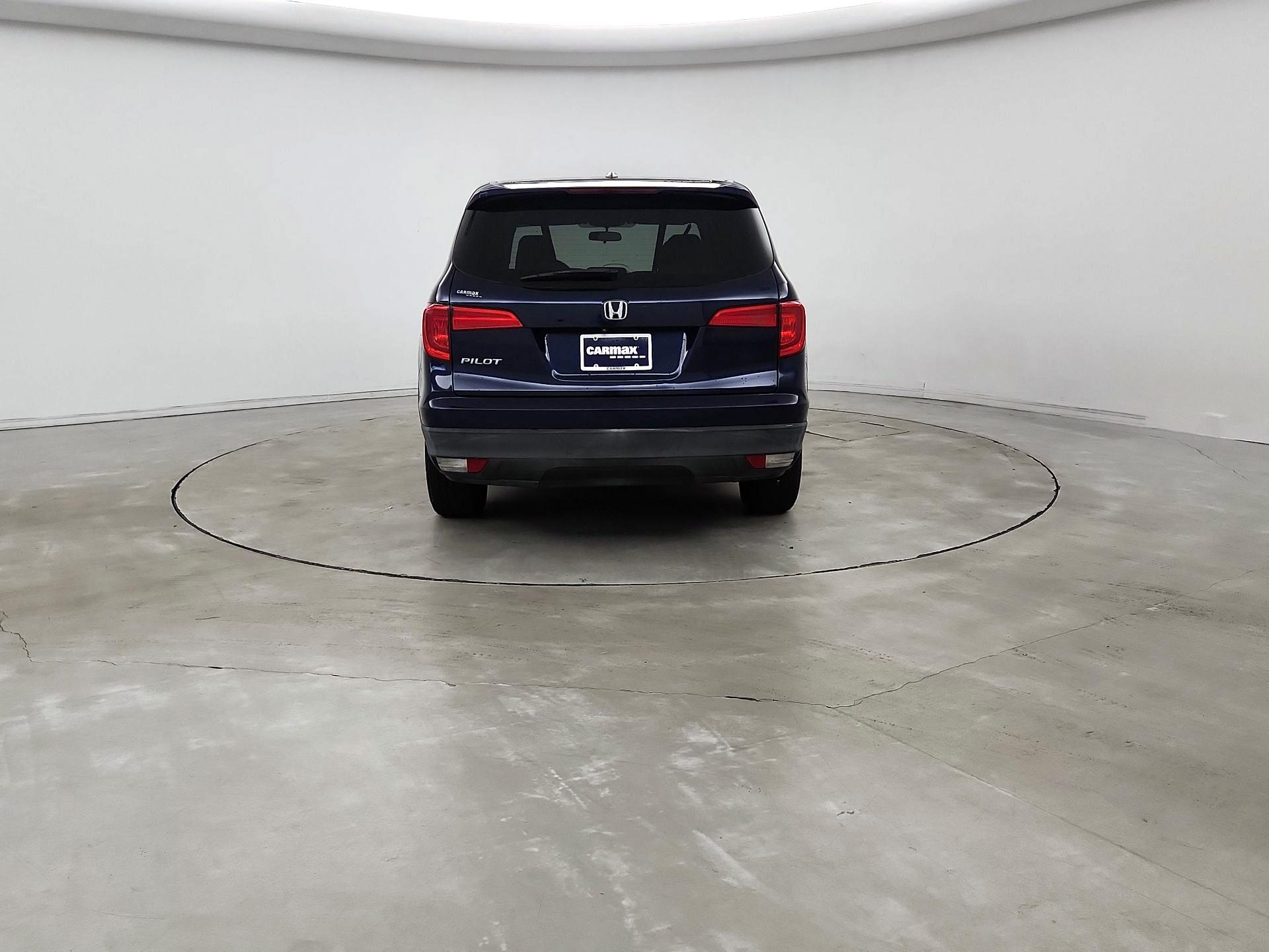 Thumbnail: 2016 Honda Pilot - 6