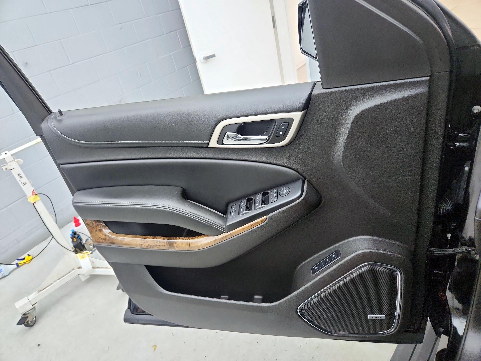 Thumbnail: 2015 GMC Yukon XL - 12