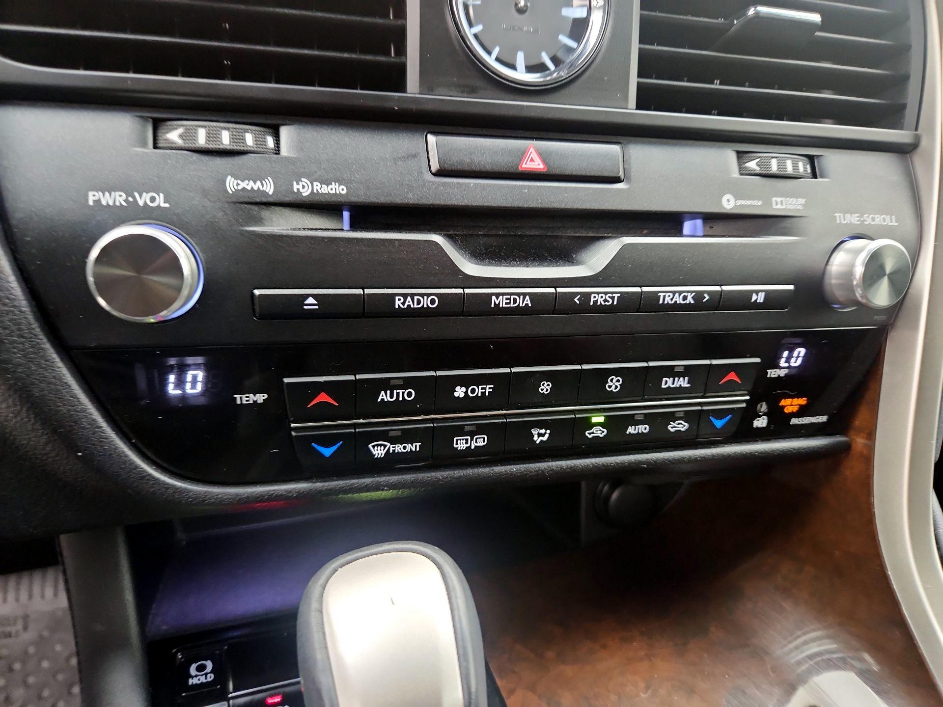 Thumbnail: 2019 Lexus RX - 17