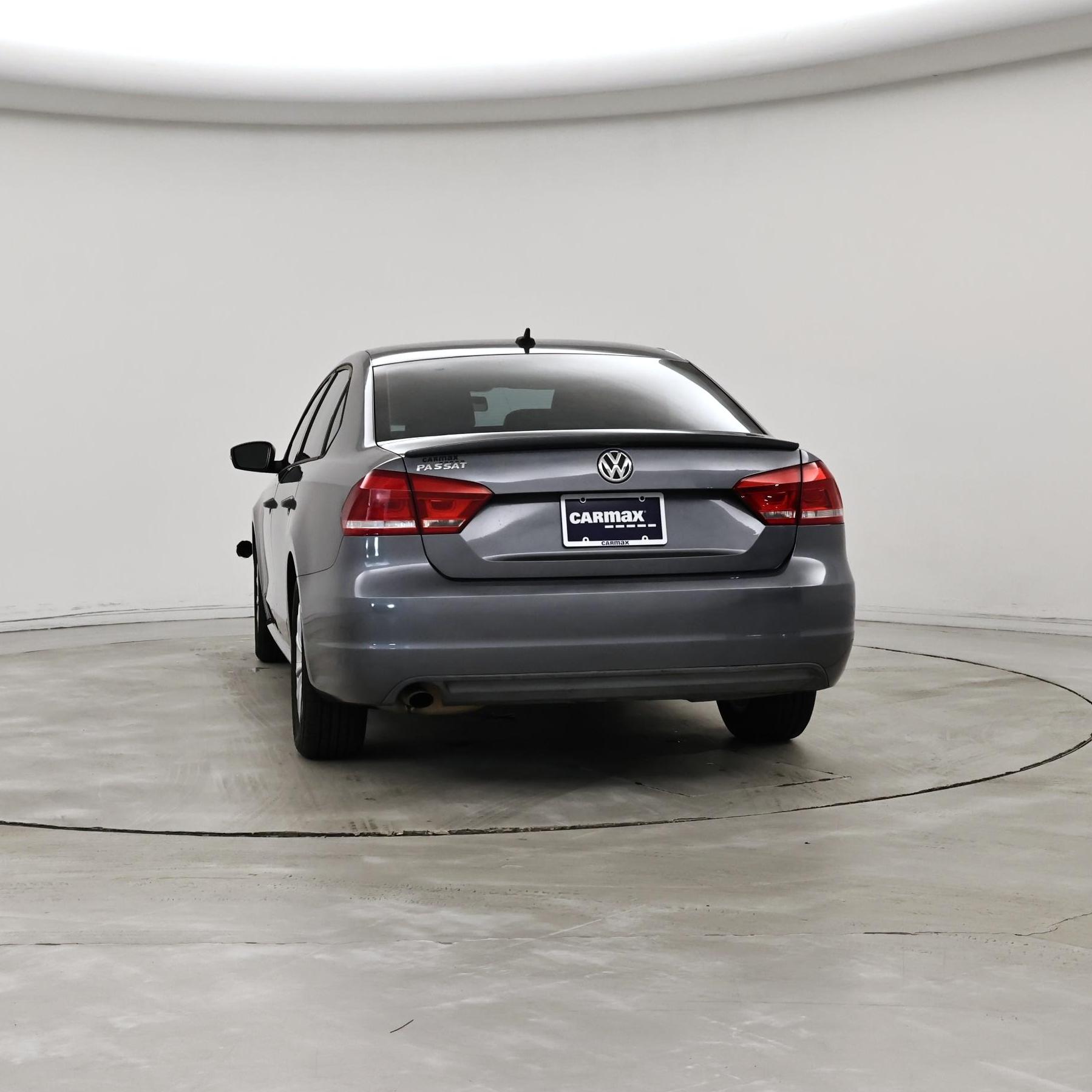Thumbnail: 2014 Volkswagen Passat - 6