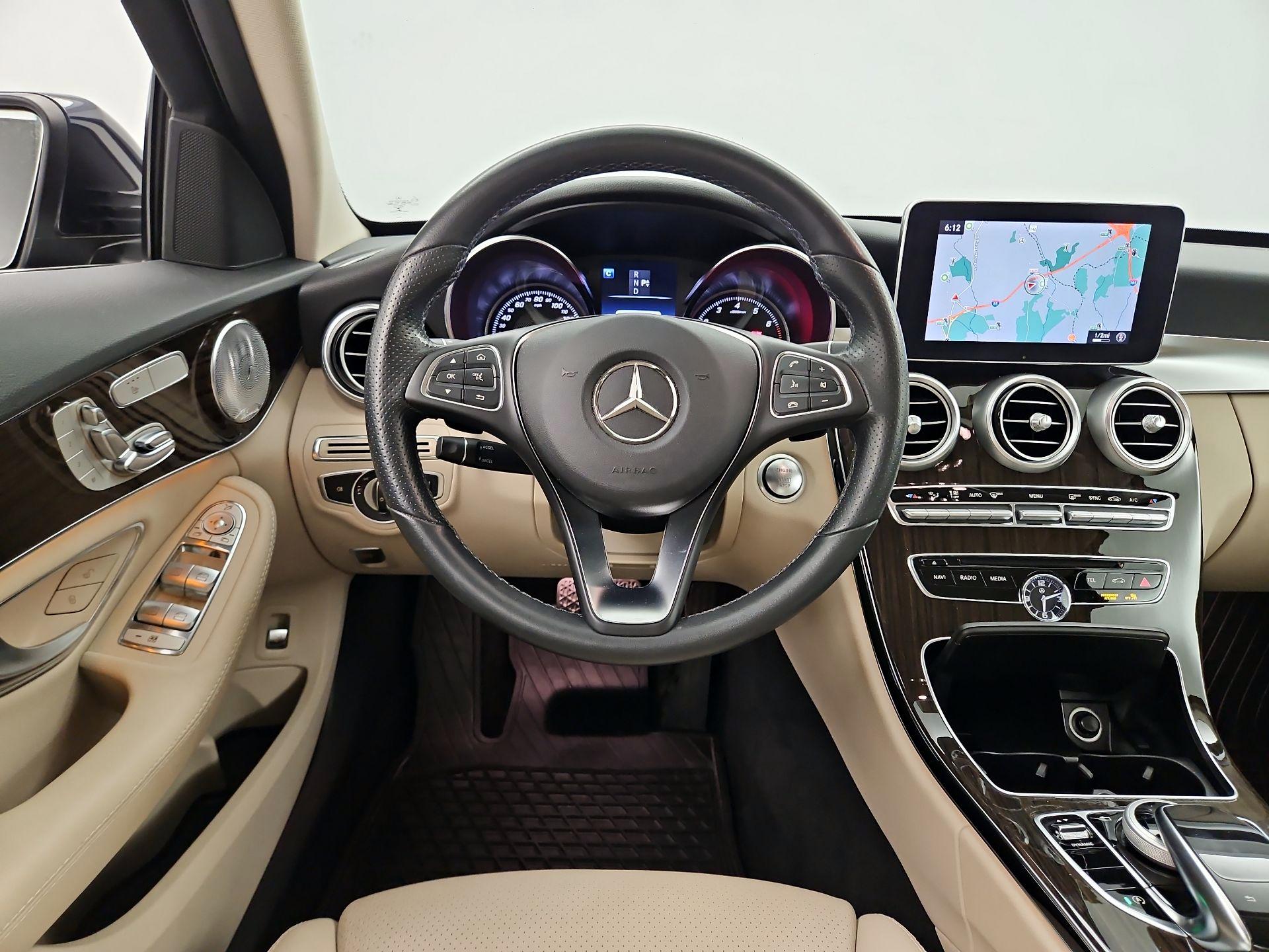 Thumbnail: 2017 Mercedes-Benz C-Class - 10