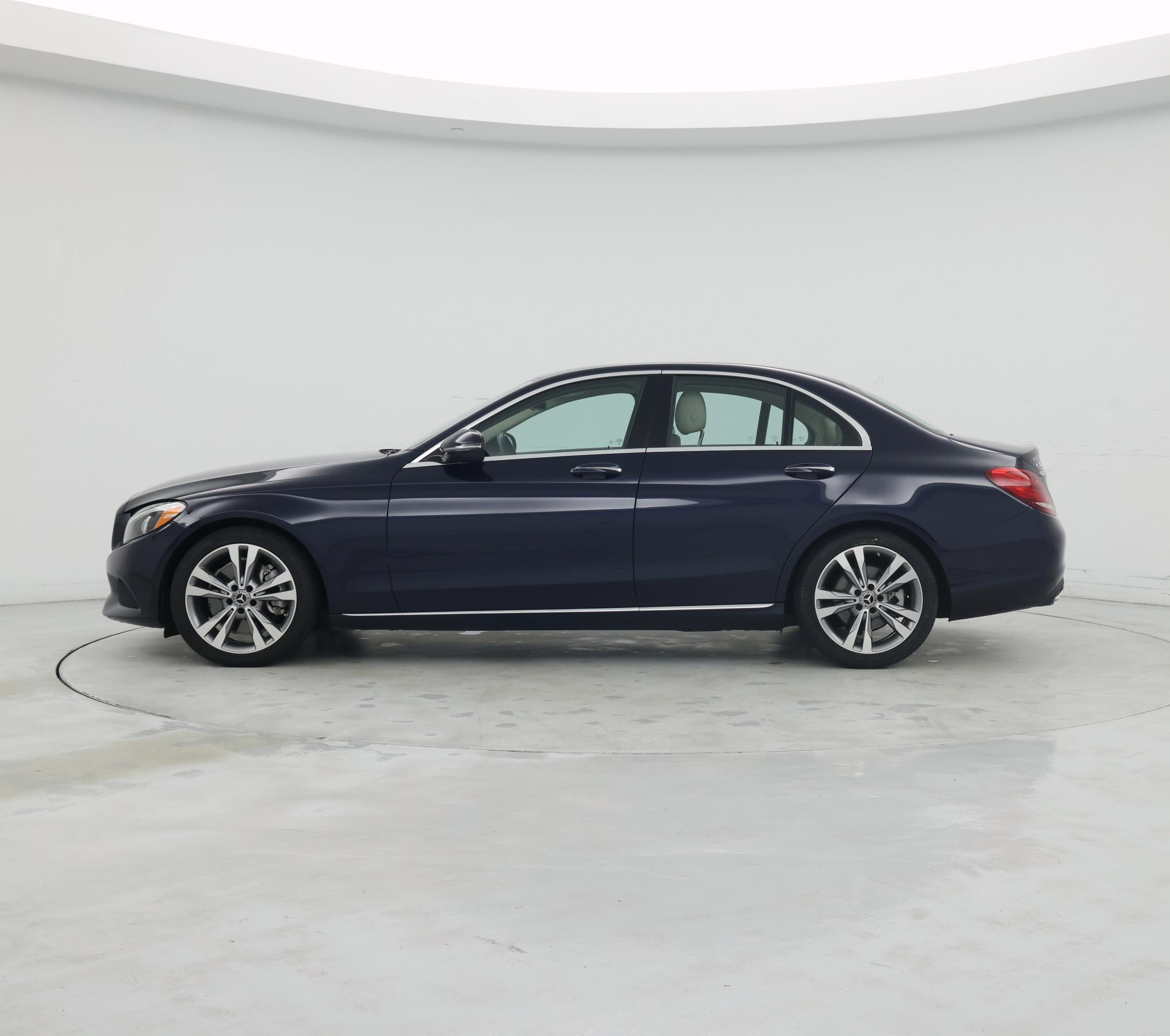 Thumbnail: 2017 Mercedes-Benz C-Class - 3