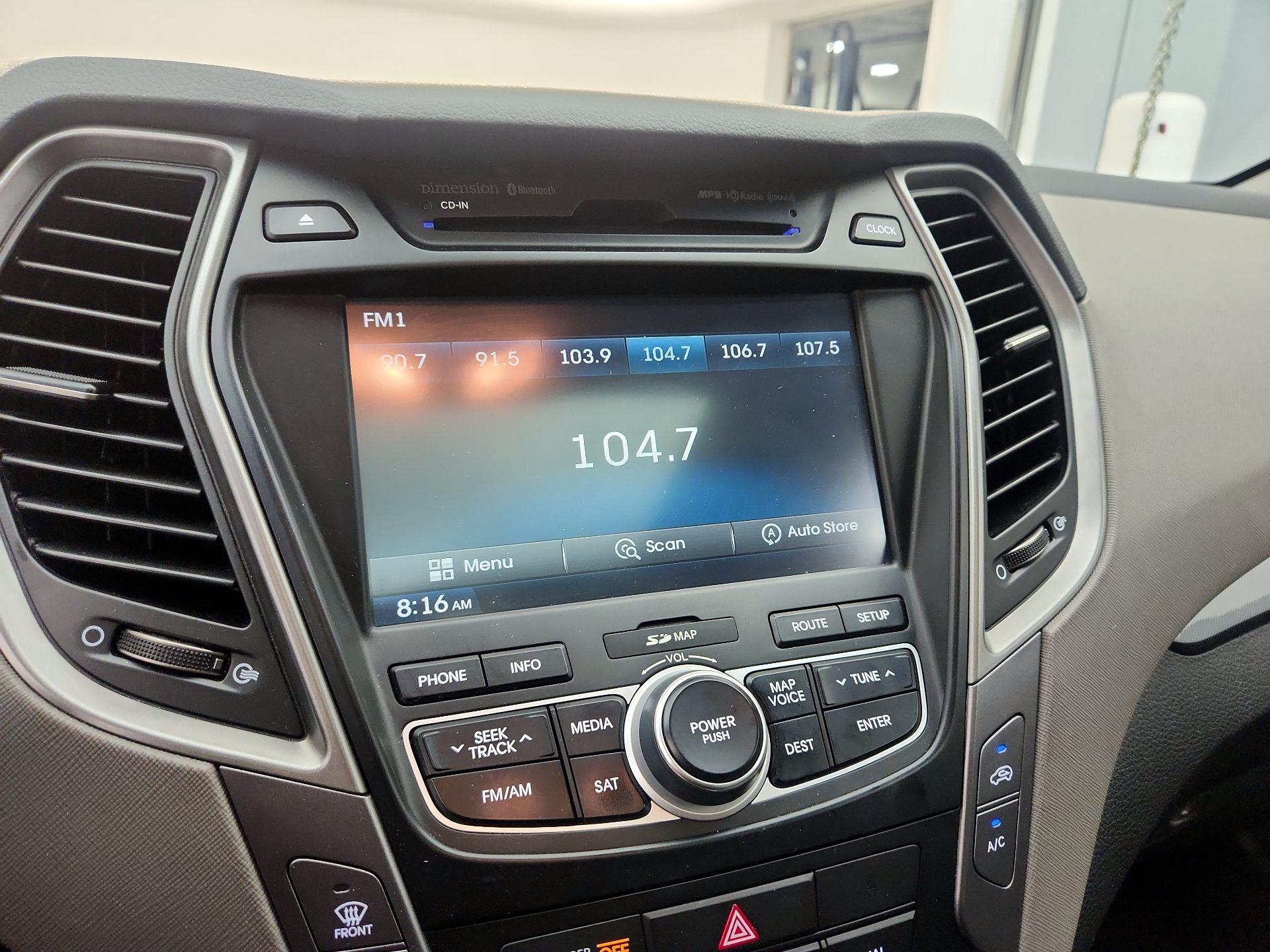 Thumbnail: 2016 Hyundai Santa Fe - 16