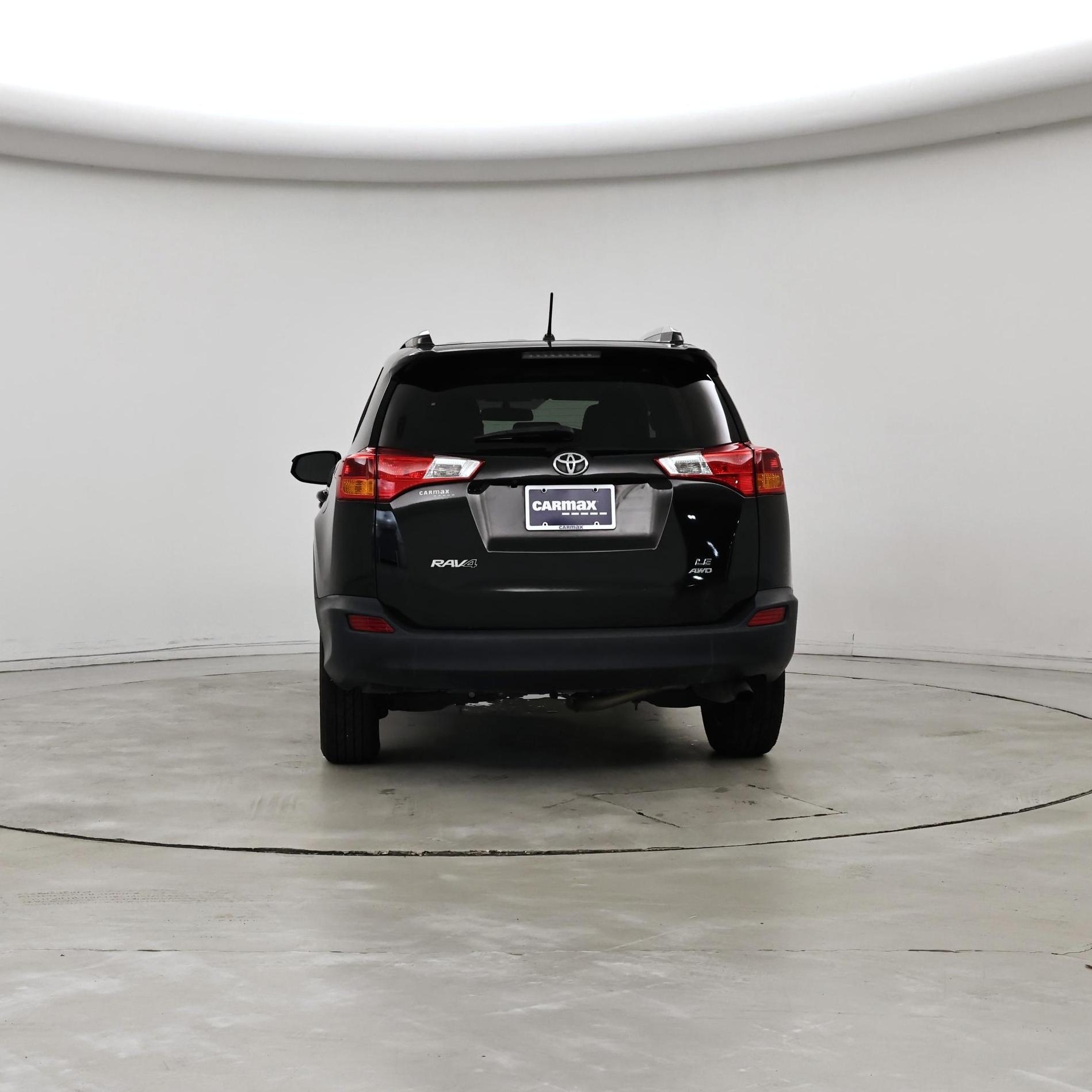 Thumbnail: 2015 Toyota RAV4 - 6