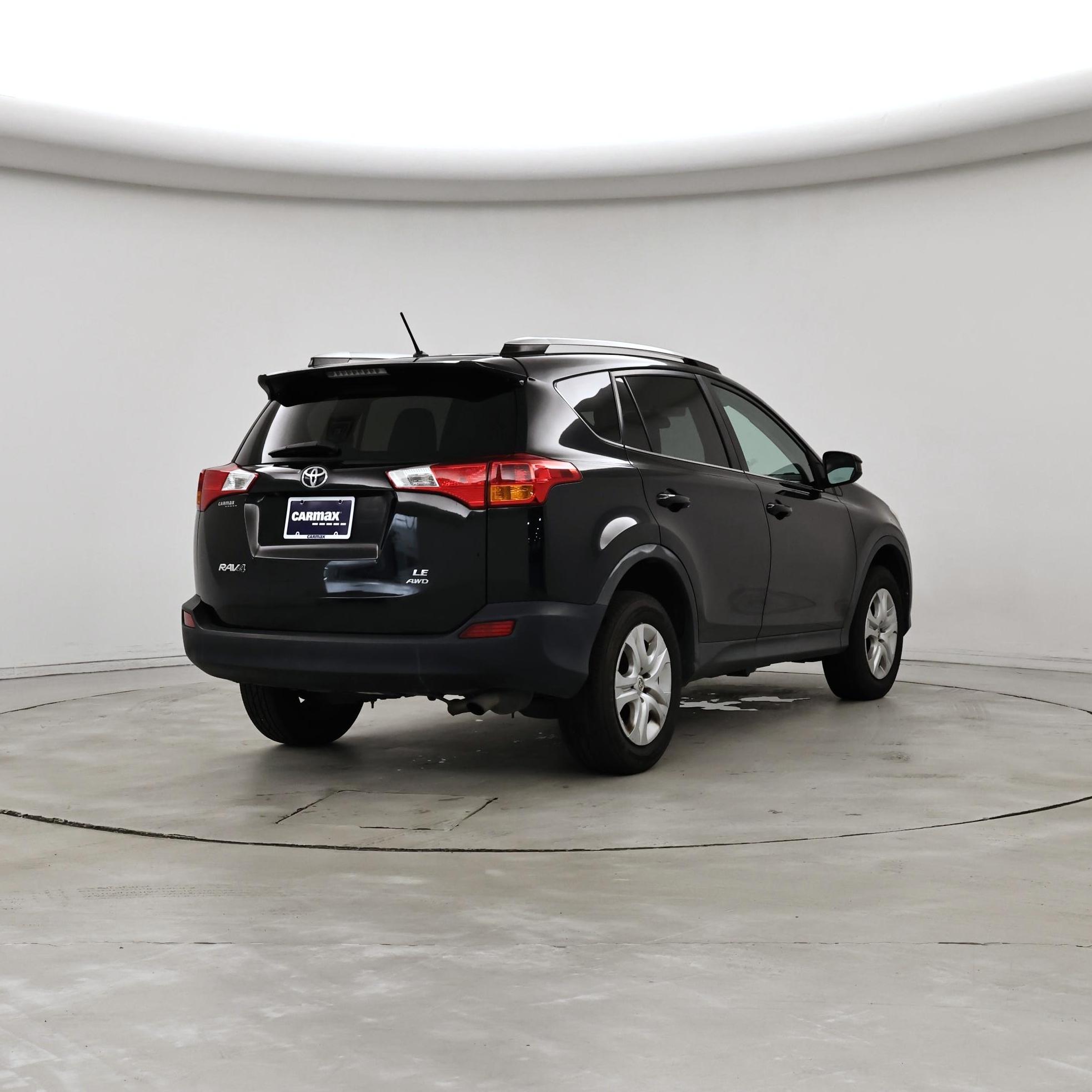 Thumbnail: 2015 Toyota RAV4 - 8