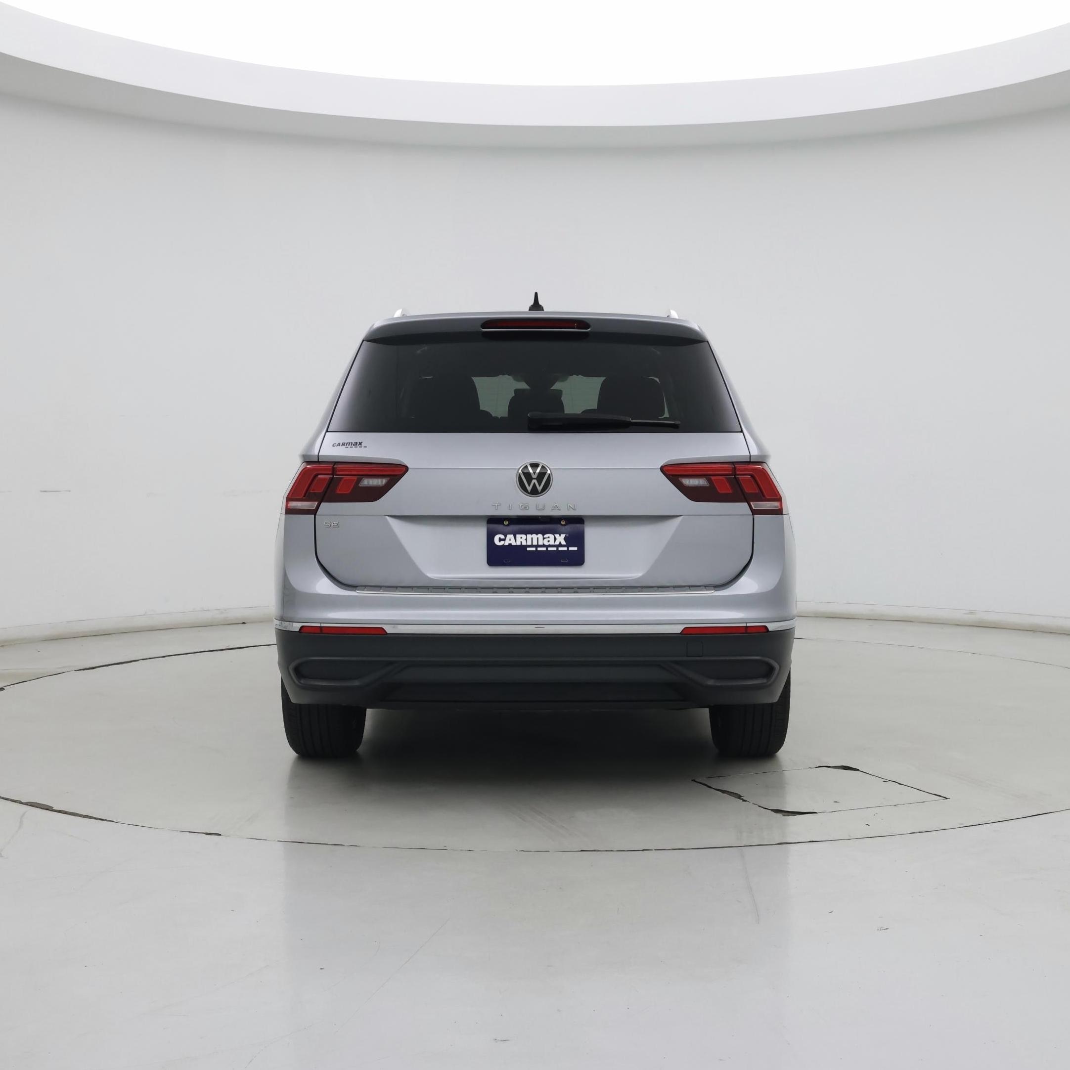 Thumbnail: 2022 Volkswagen Tiguan - 6