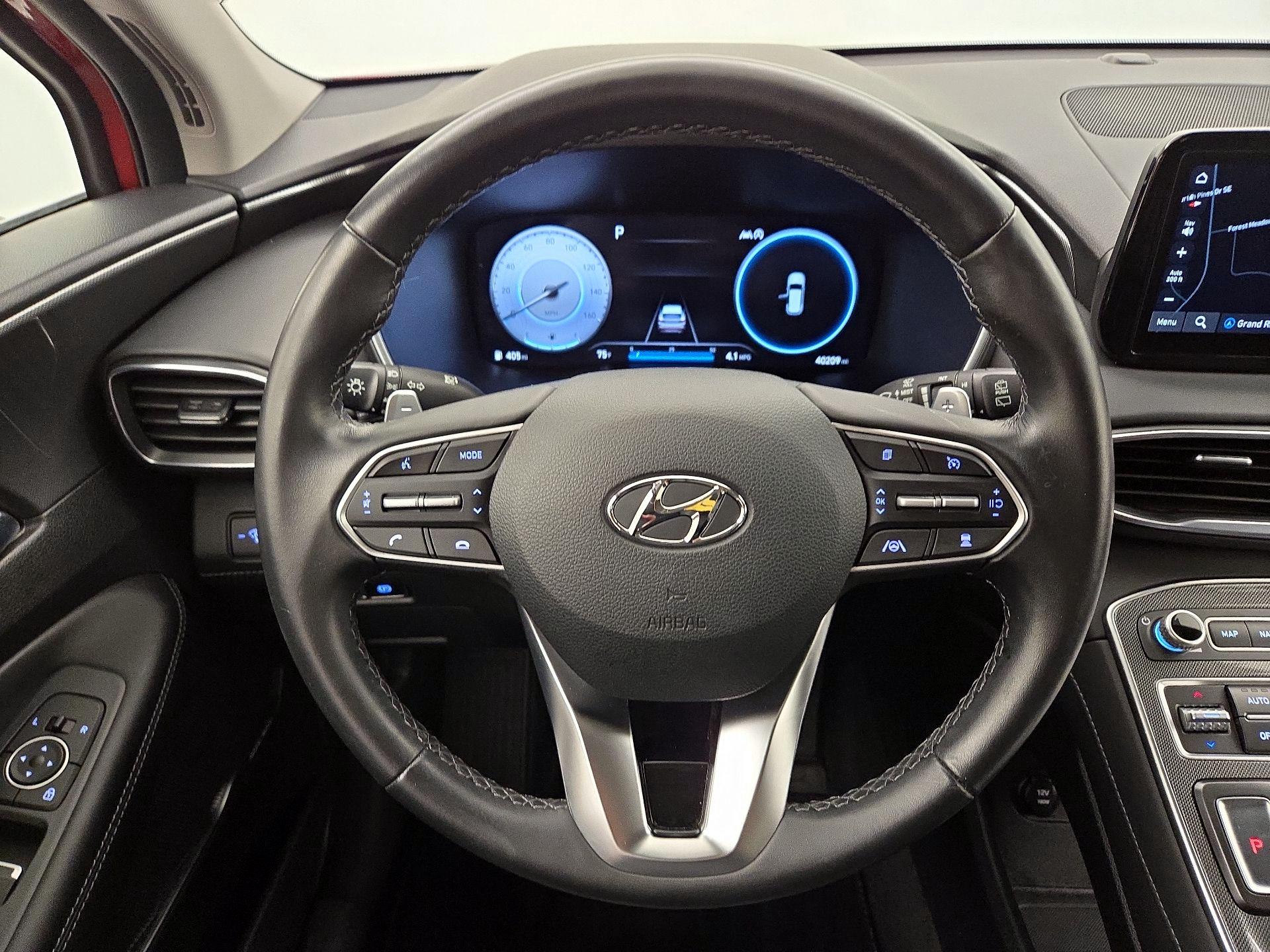 Thumbnail: 2022 Hyundai Santa Fe - 10