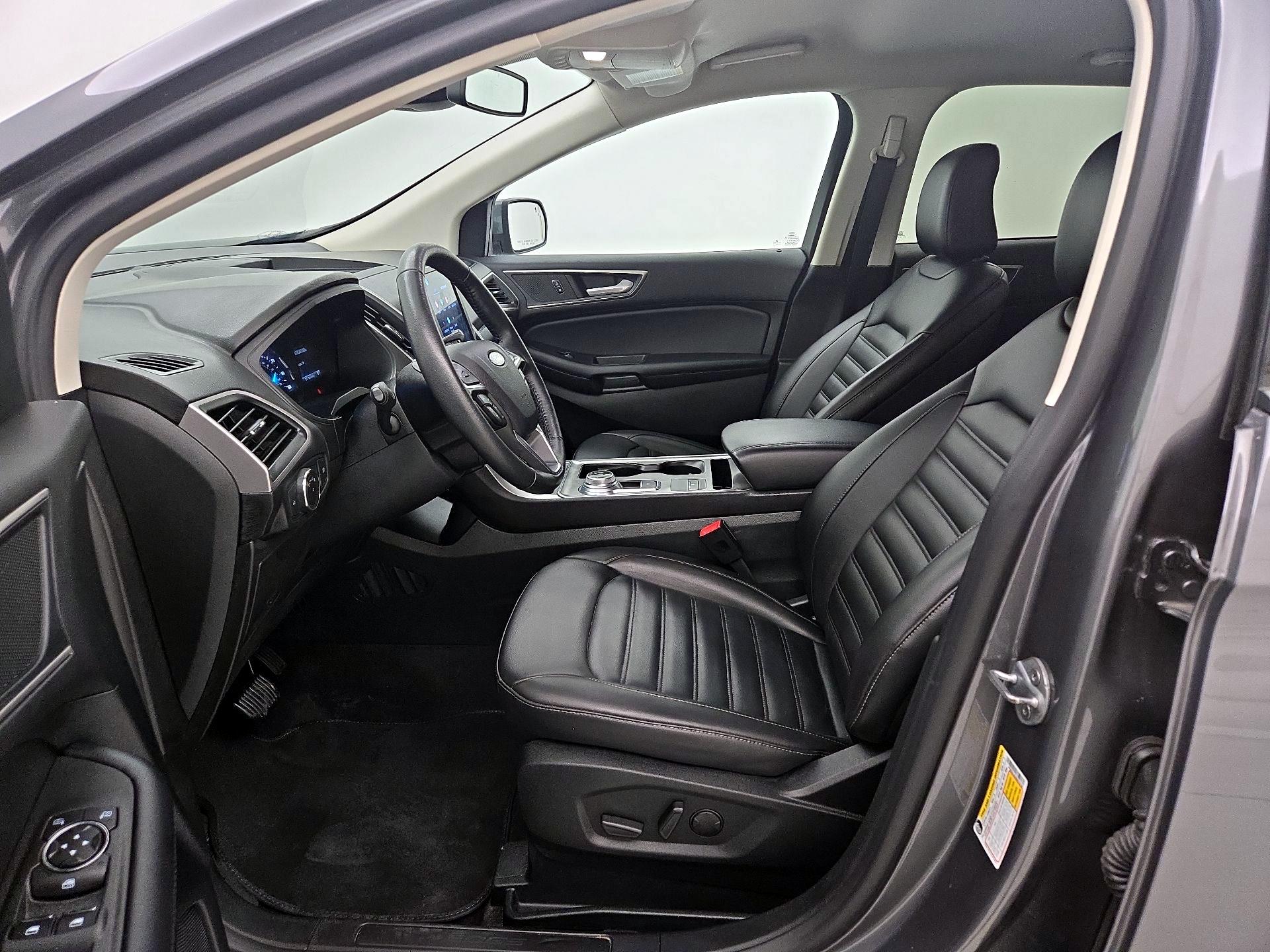 Thumbnail: 2022 Ford Edge - 11