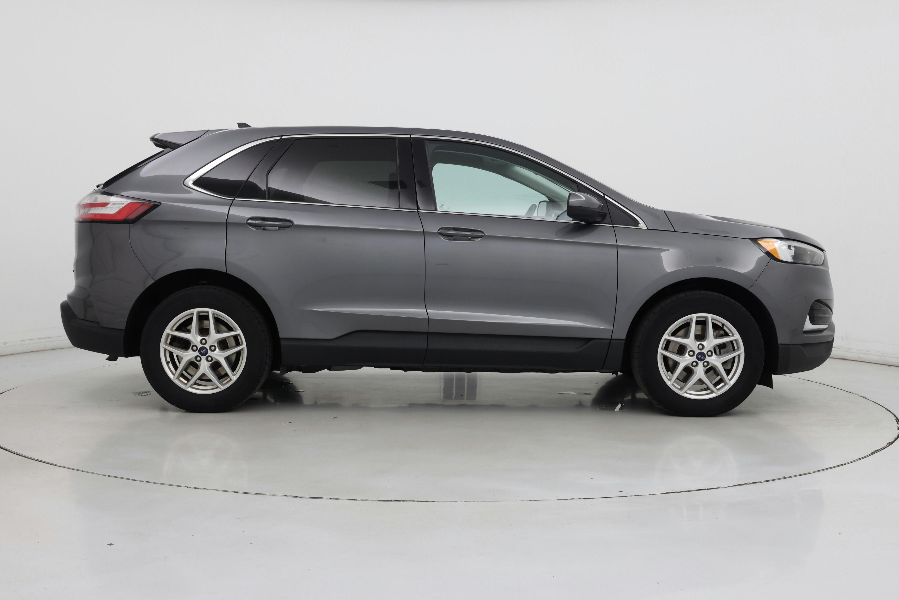 Thumbnail: 2022 Ford Edge - 7