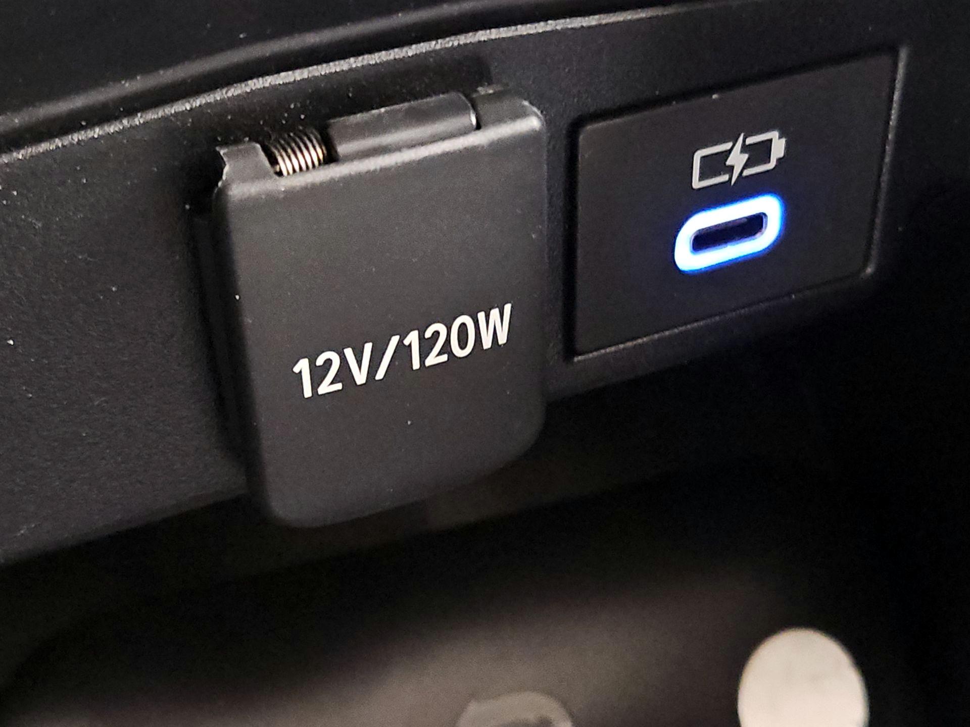 Thumbnail: 2022 Toyota Corolla - 18