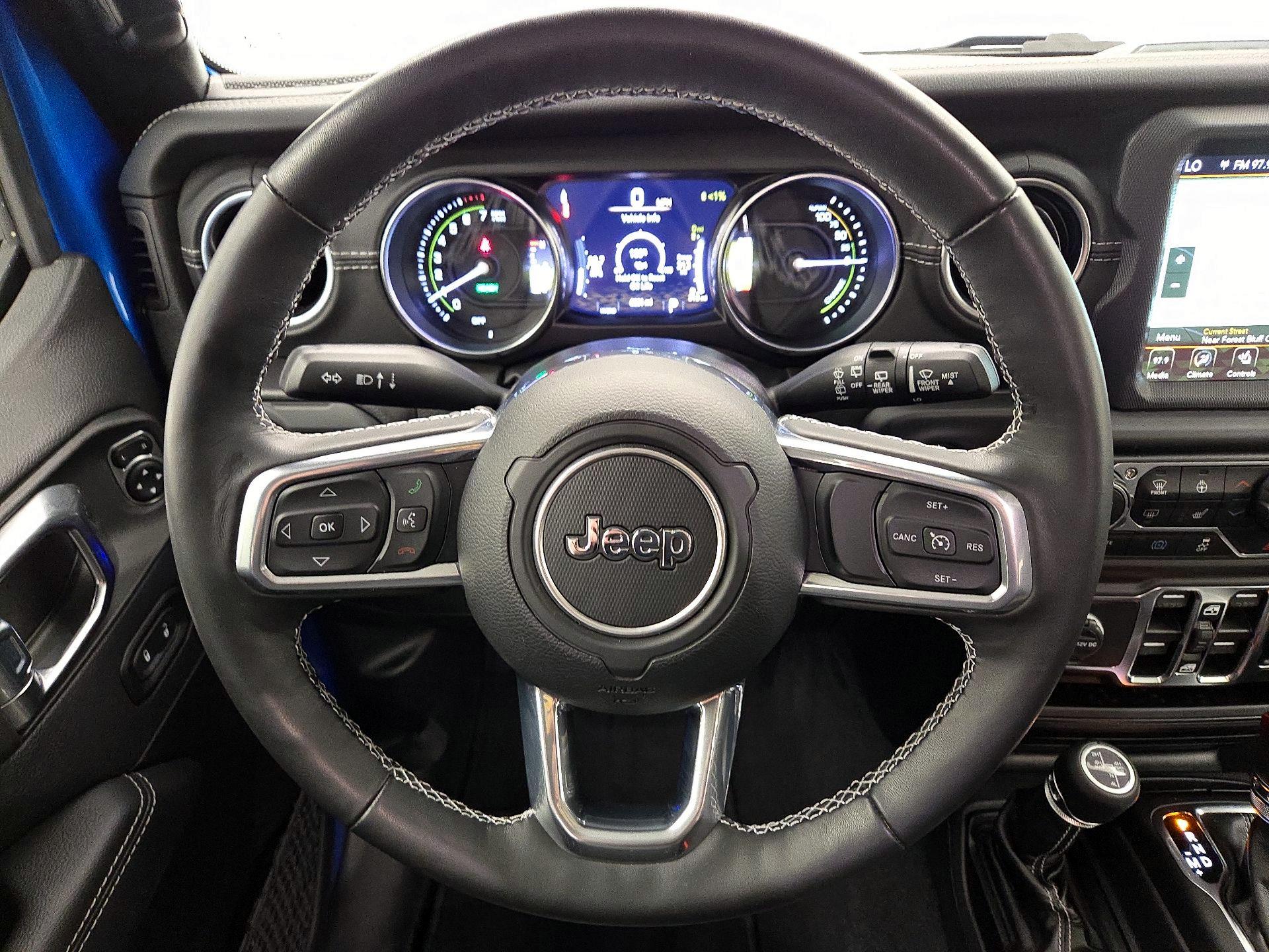 Thumbnail: 2022 Jeep Wrangler - 10