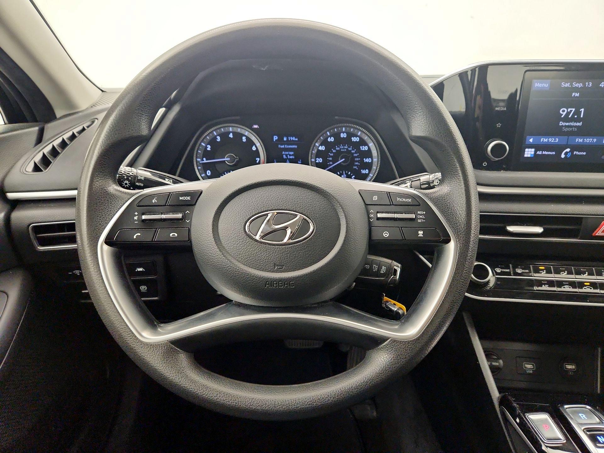Thumbnail: 2022 Hyundai Sonata - 10
