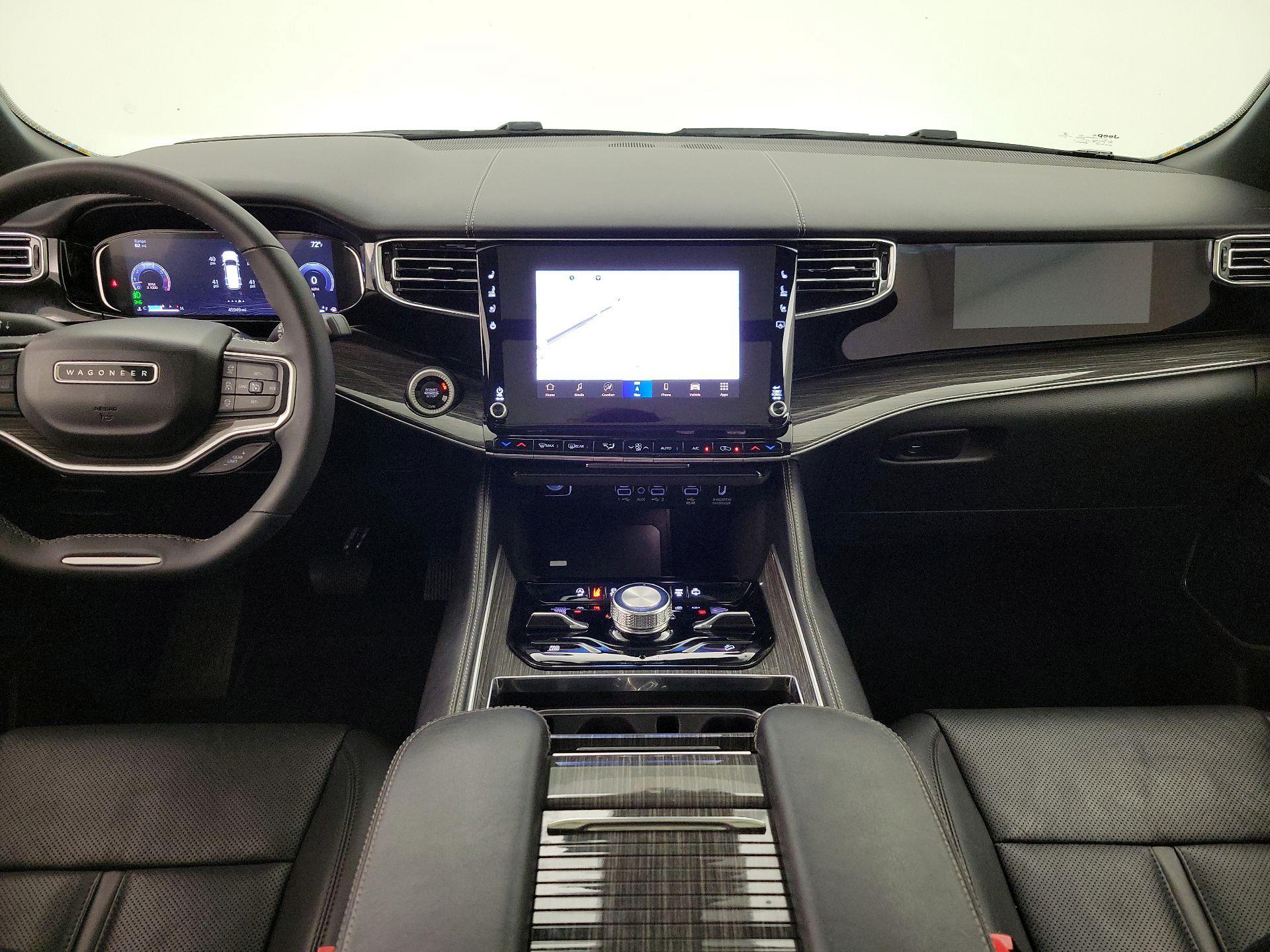 Thumbnail: 2022 Jeep Wagoneer - 9