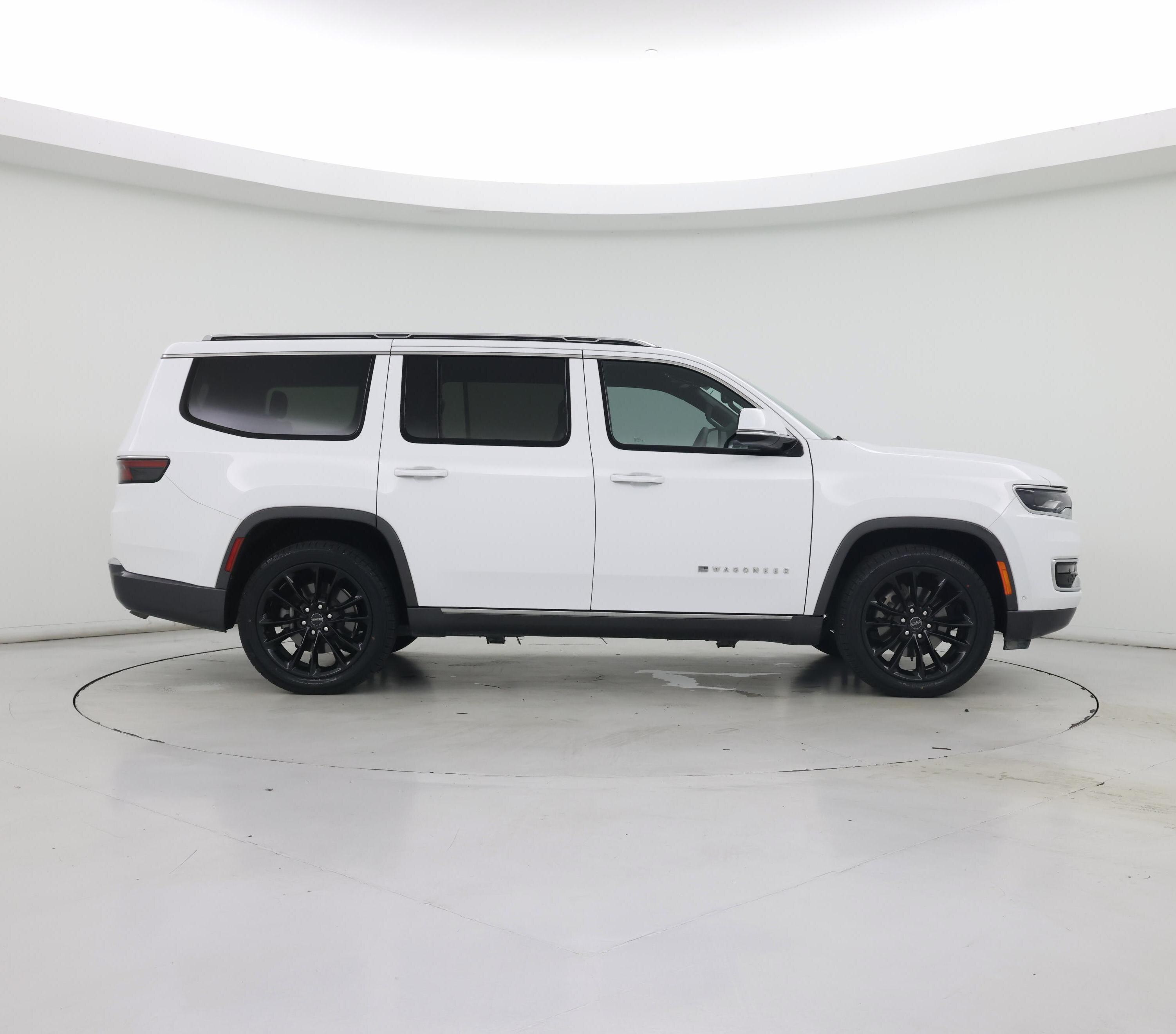 Thumbnail: 2022 Jeep Wagoneer - 7