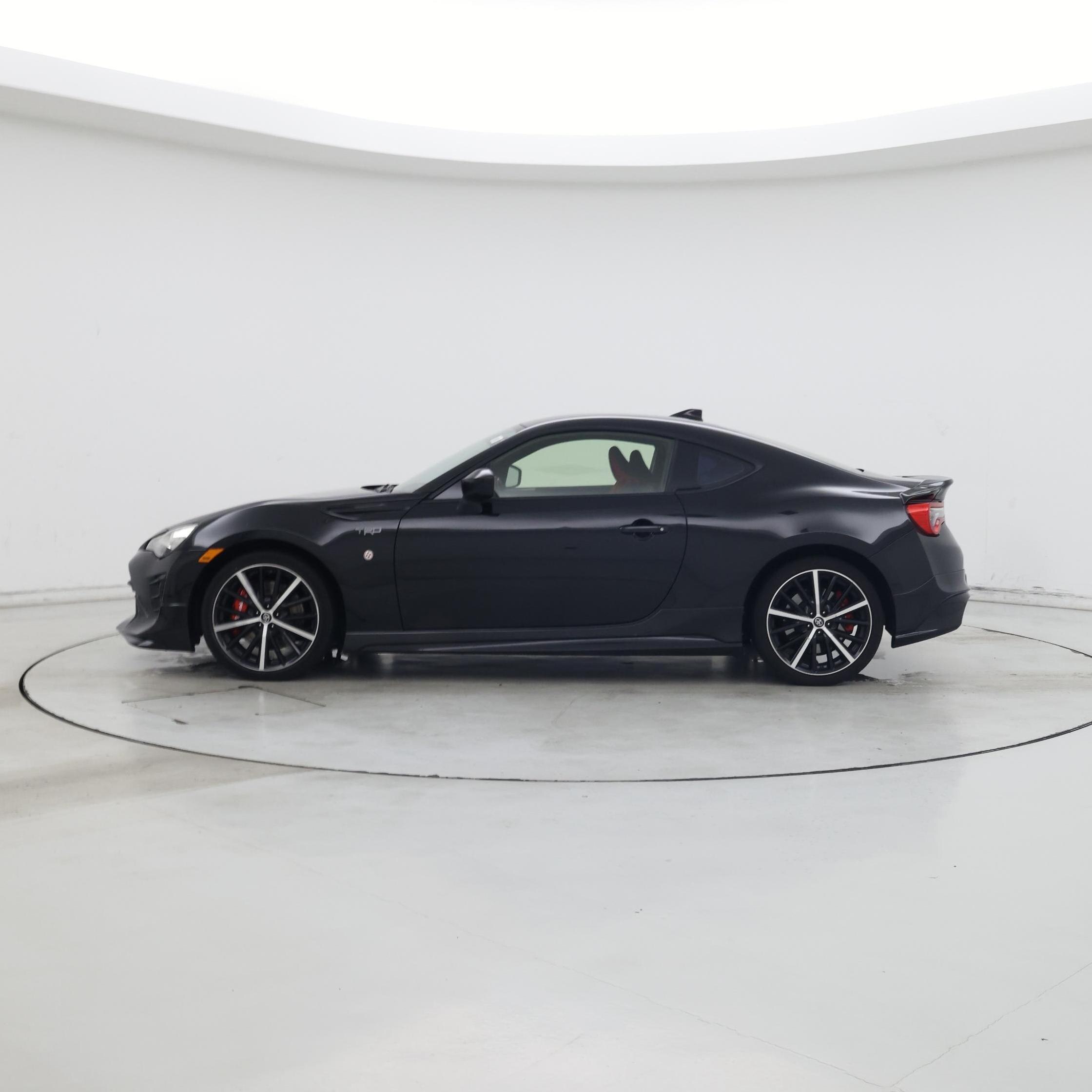 Thumbnail: 2019 Toyota 86 - 3
