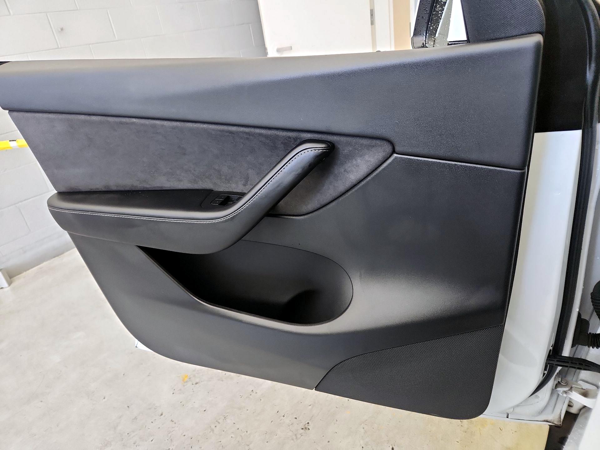 Thumbnail: 2021 Tesla Model Y - 12