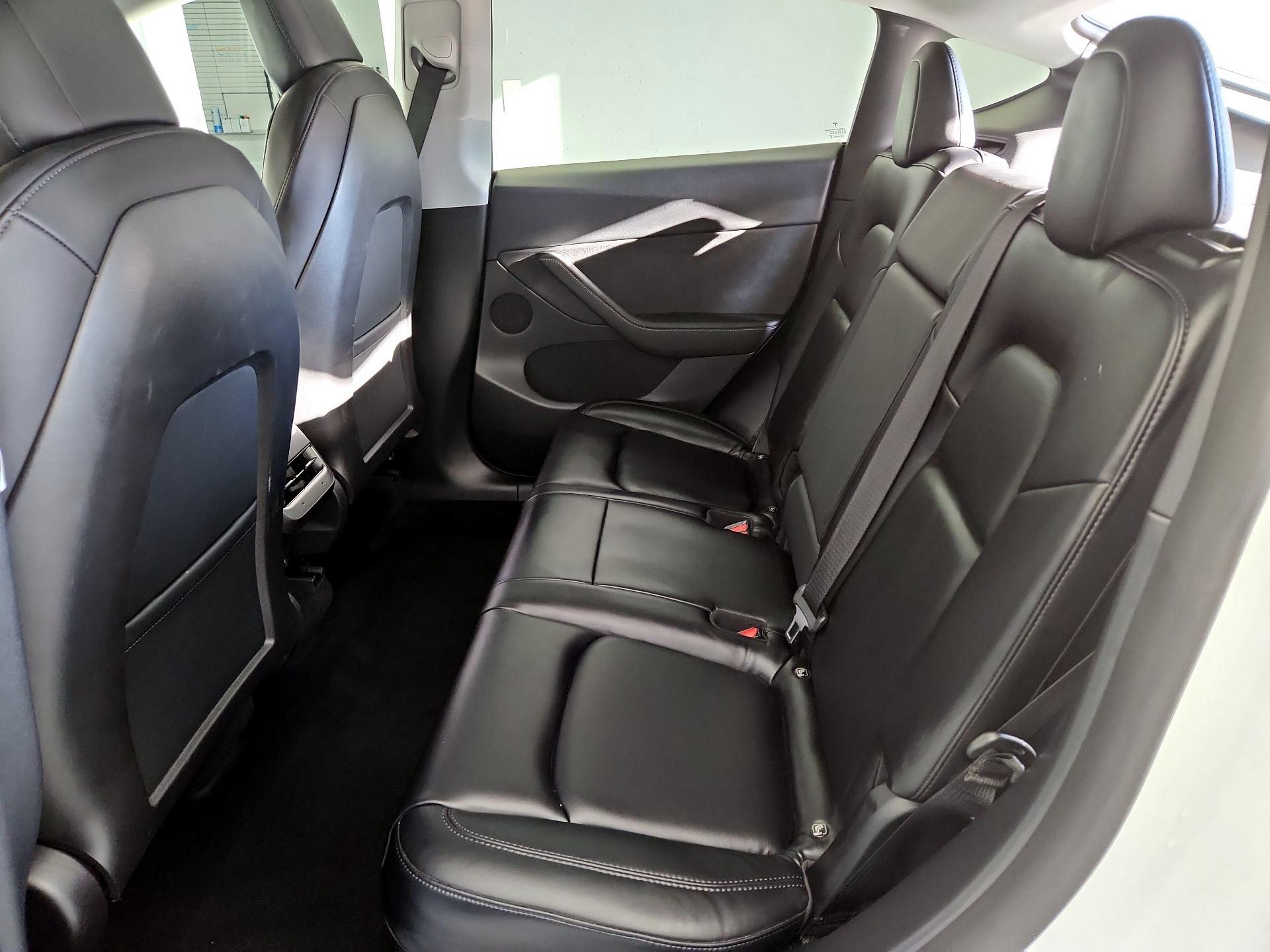 Thumbnail: 2021 Tesla Model Y - 19