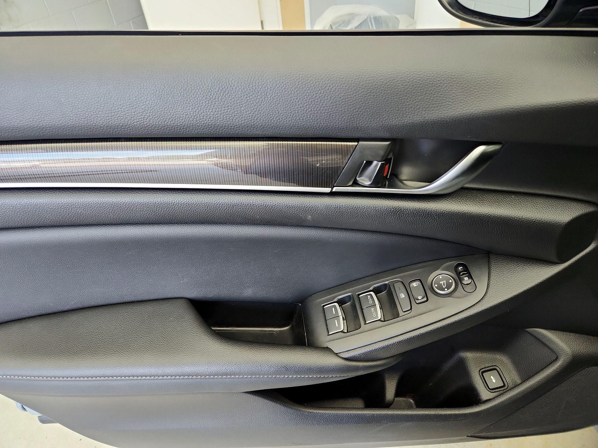 Thumbnail: 2021 Honda Accord - 12