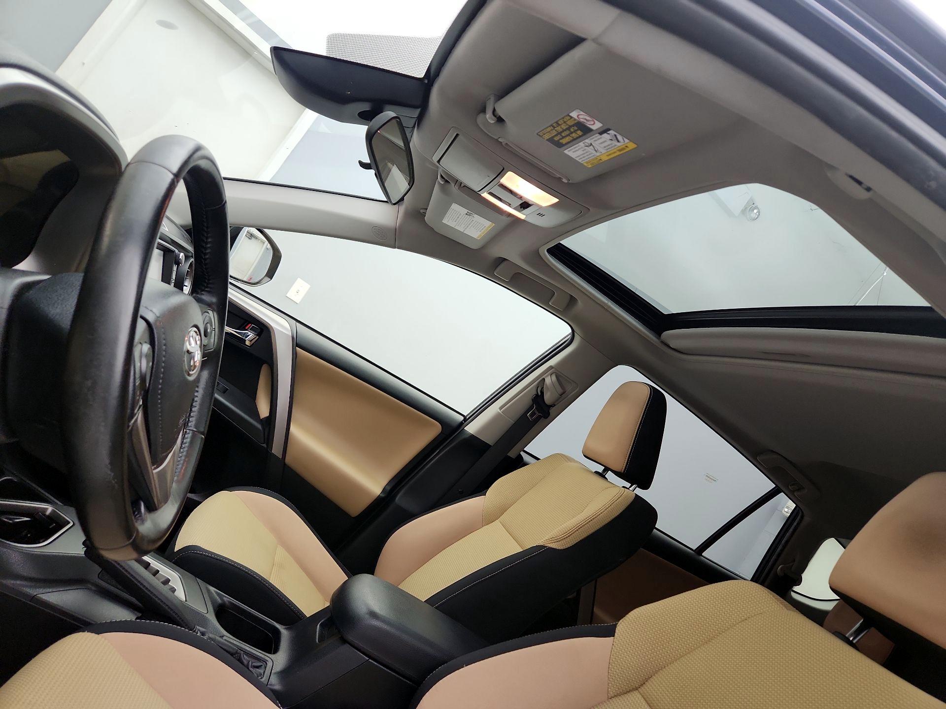 Thumbnail: 2017 Toyota RAV4 - 20