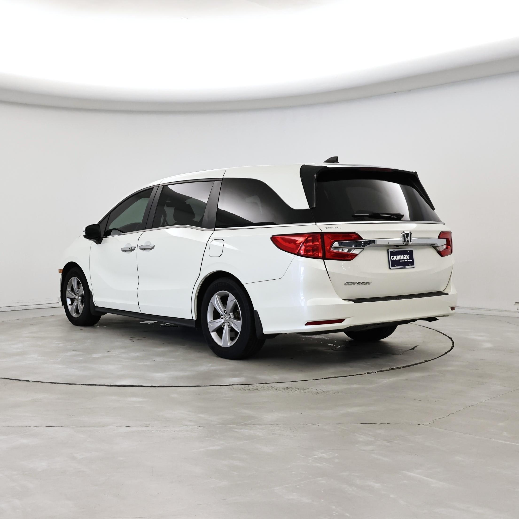 Thumbnail: 2019 Honda Odyssey - 2