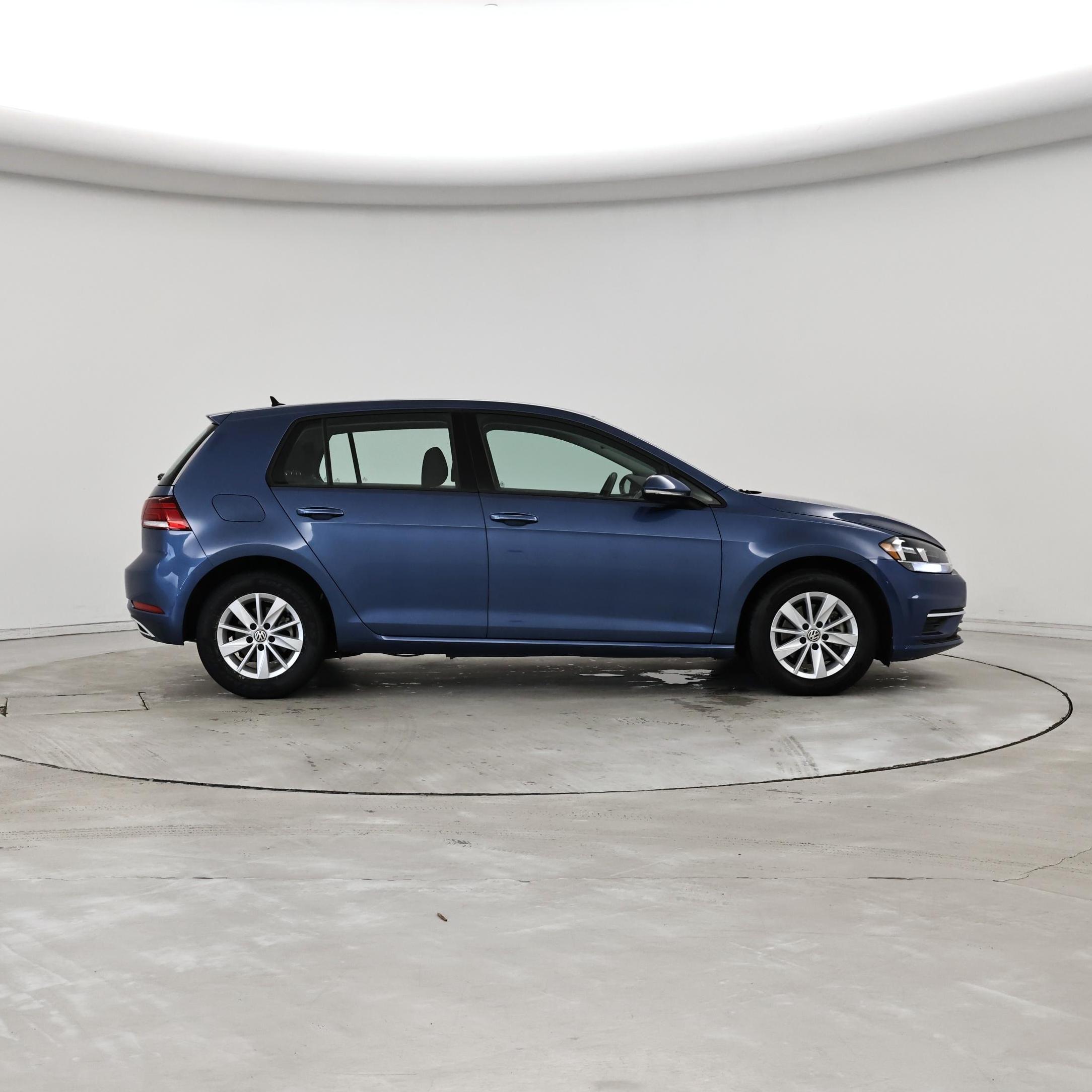 Thumbnail: 2019 Volkswagen Golf - 7