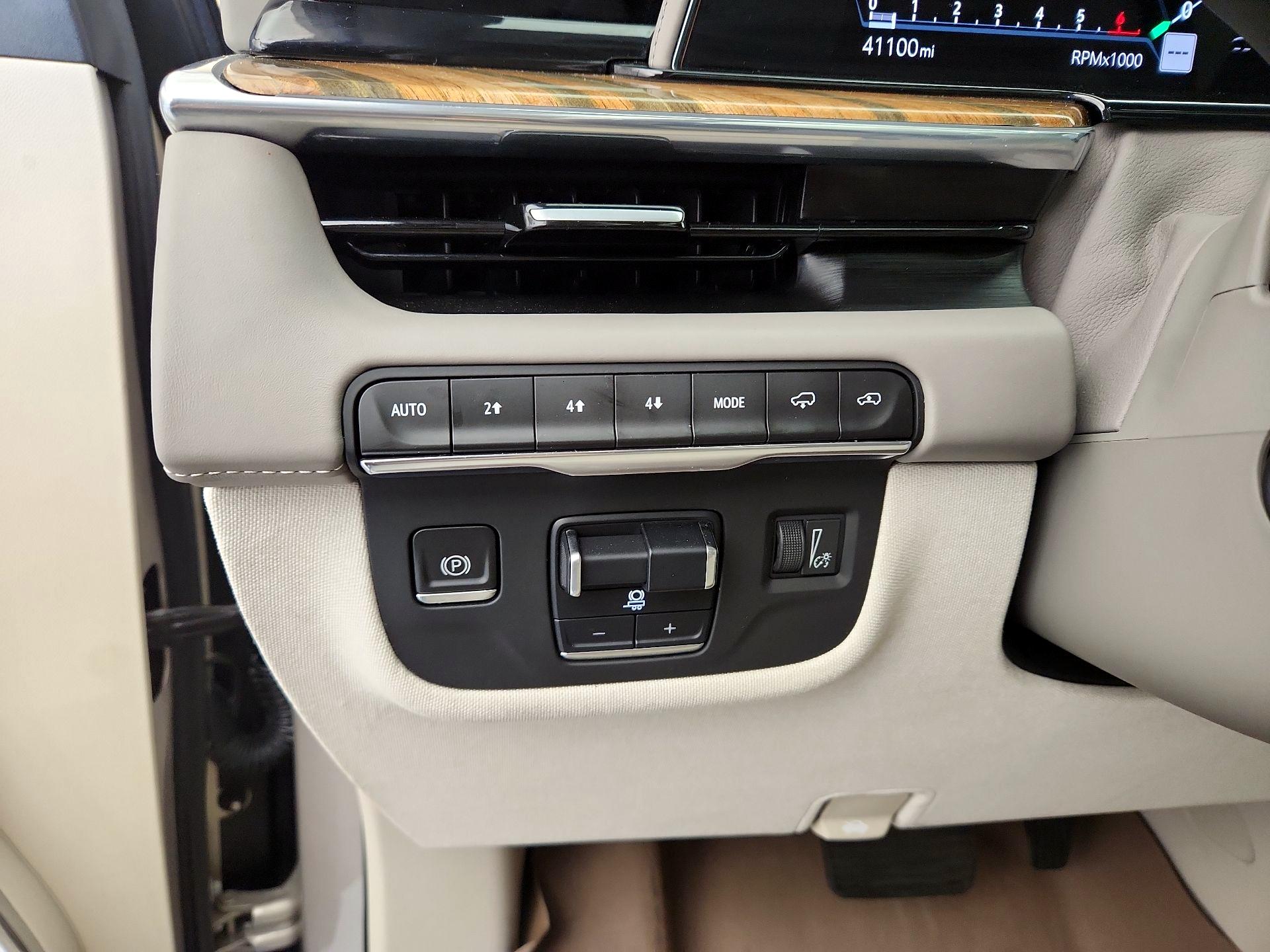 Thumbnail: 2021 Cadillac Escalade - 13