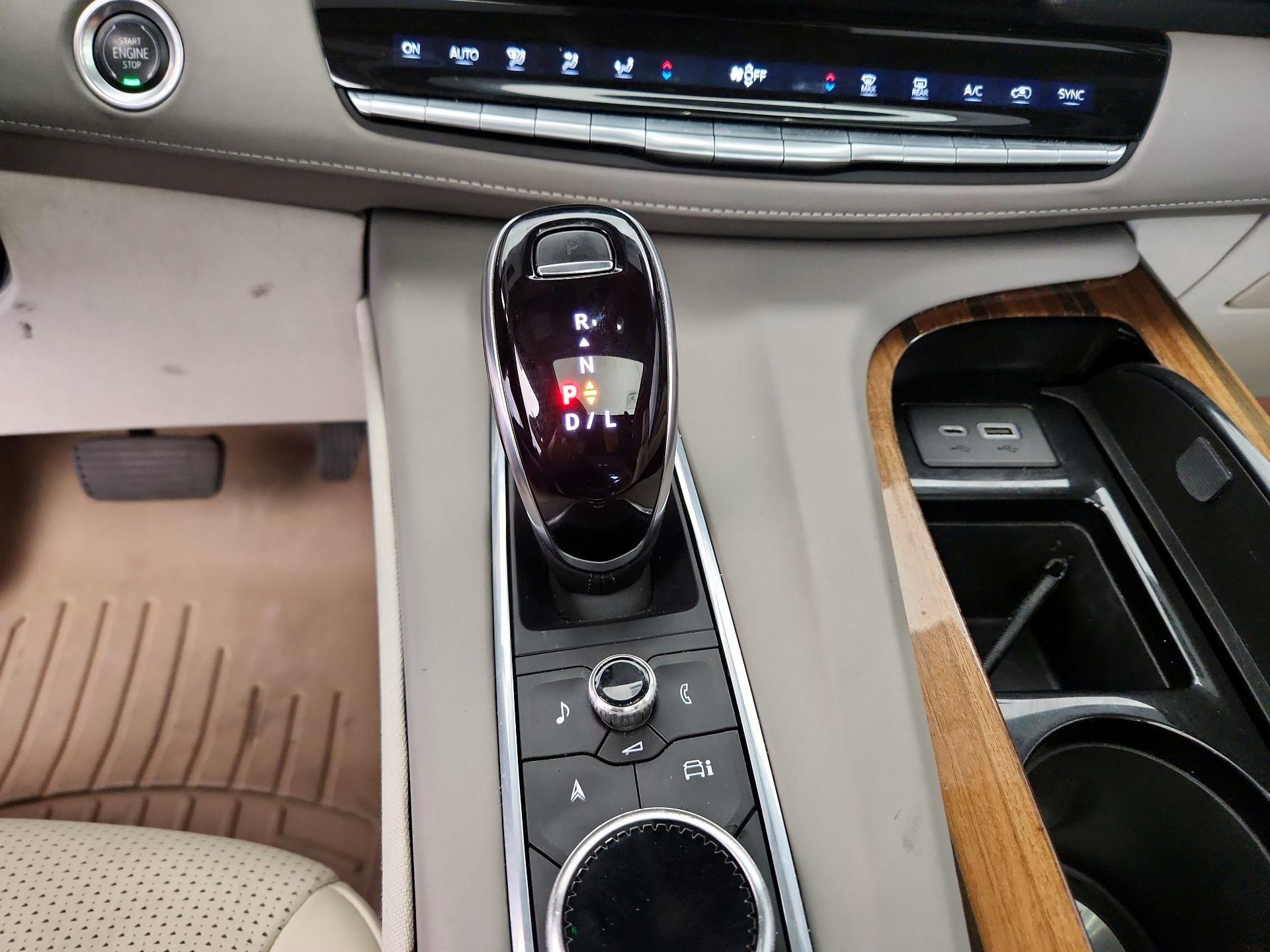 Thumbnail: 2021 Cadillac Escalade - 18