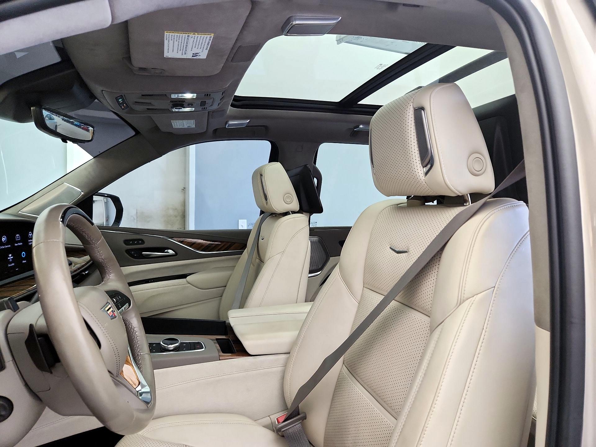 Thumbnail: 2021 Cadillac Escalade - 20