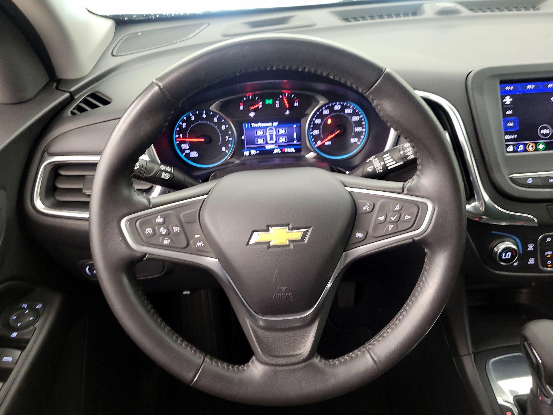 Thumbnail: 2022 Chevrolet Equinox - 10