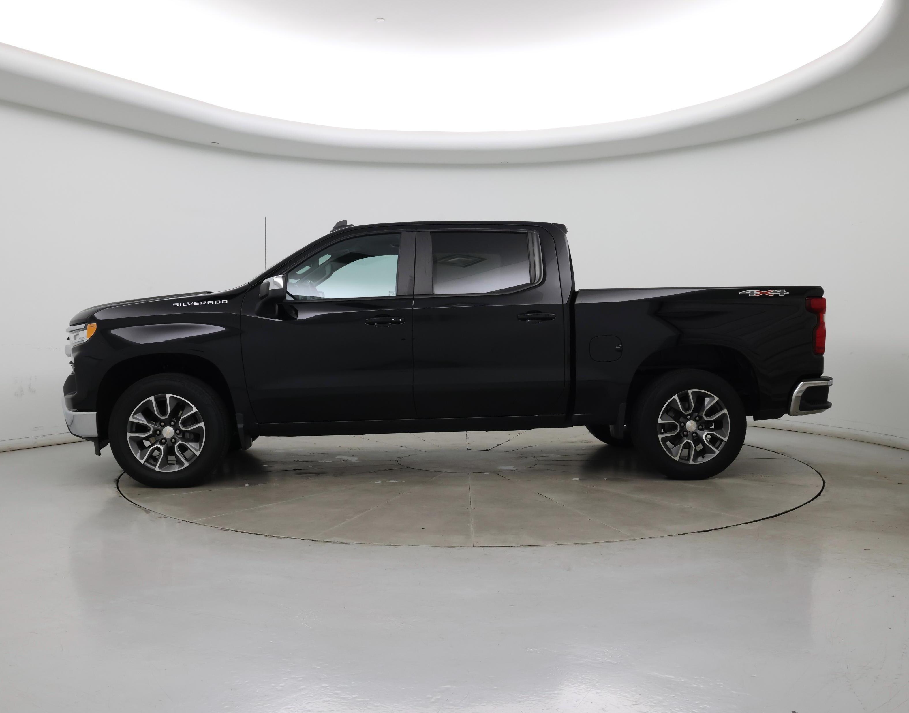 Thumbnail: 2022 Chevrolet Silverado 1500 - 3