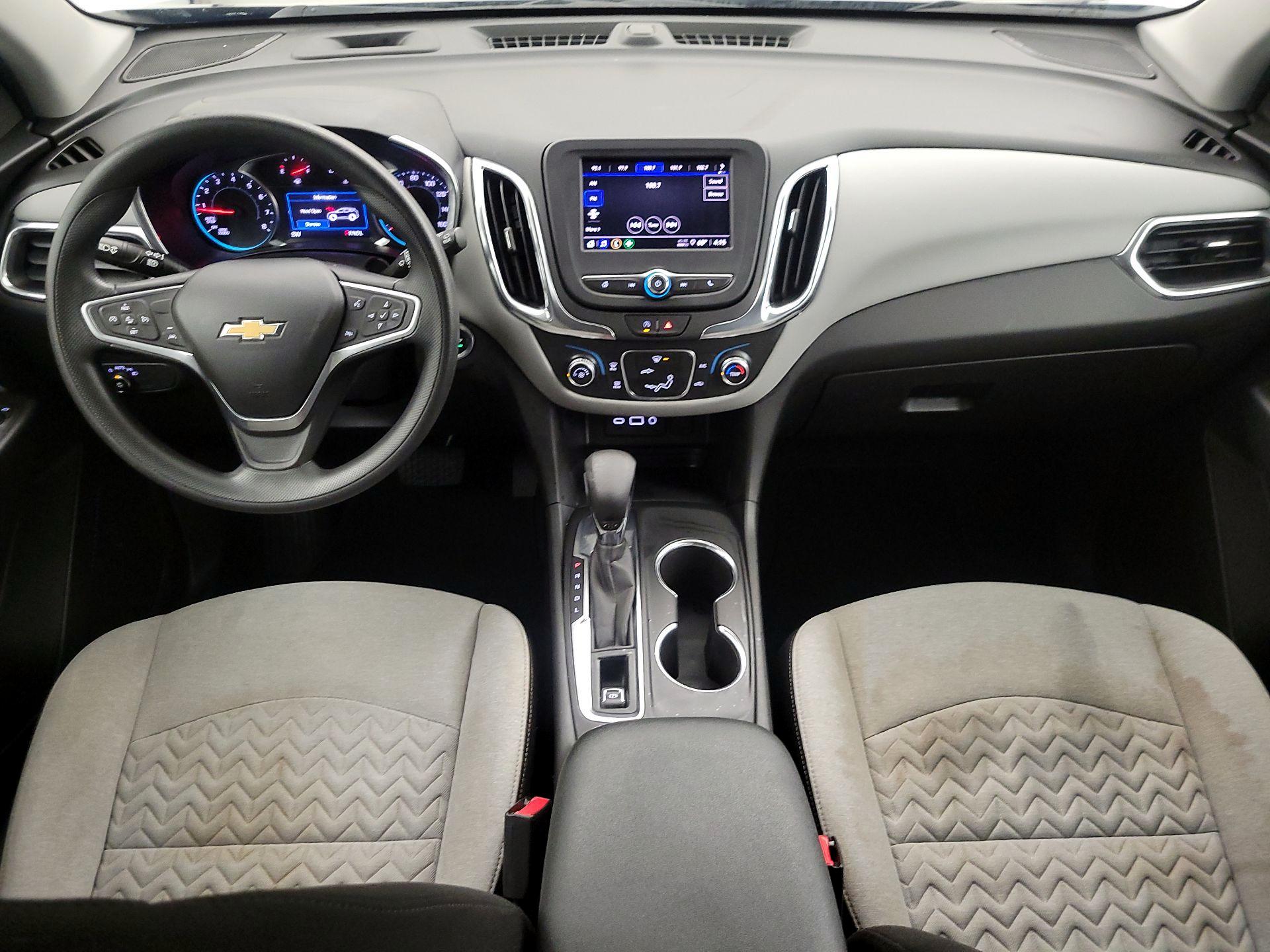 Thumbnail: 2022 Chevrolet Equinox - 9