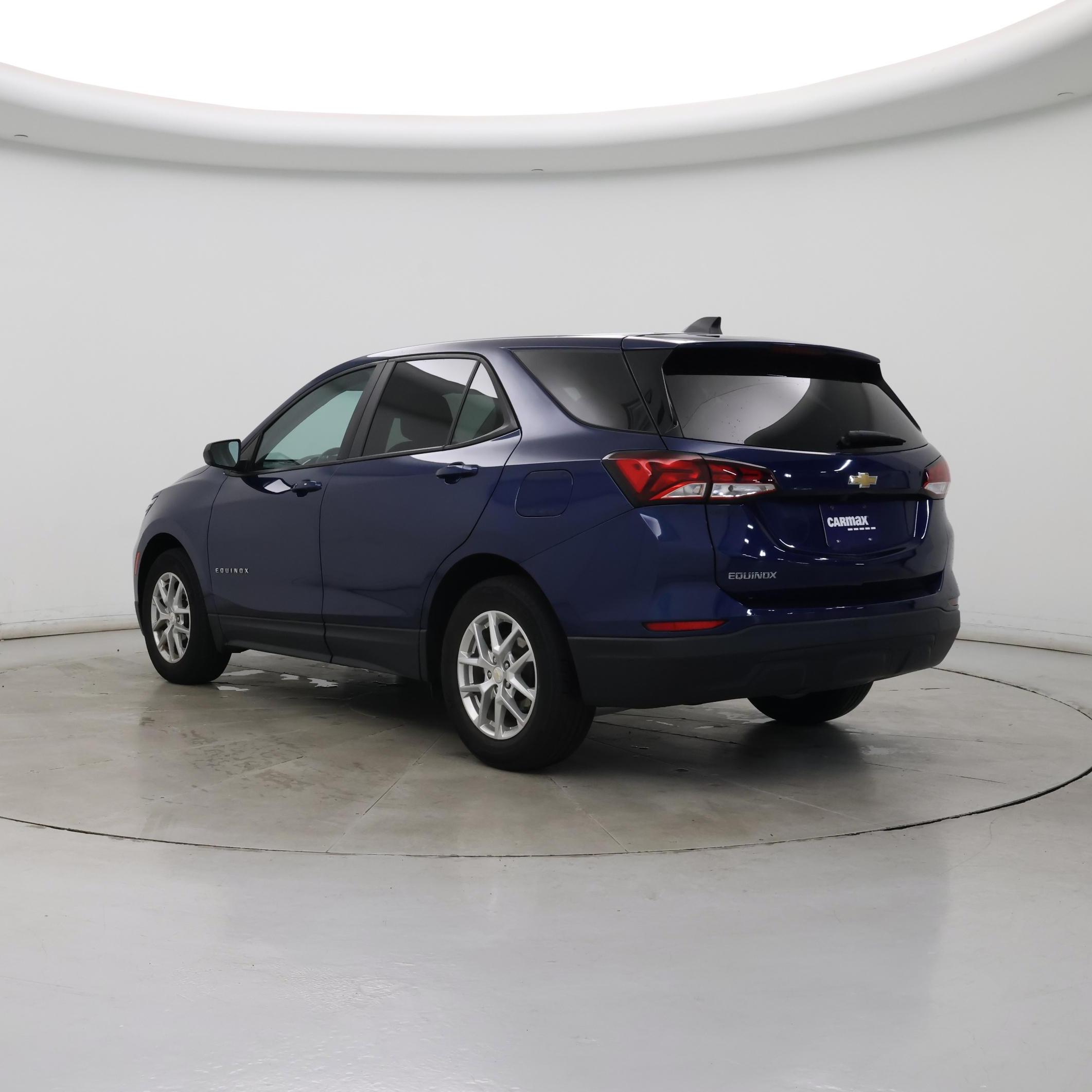 Thumbnail: 2022 Chevrolet Equinox - 2