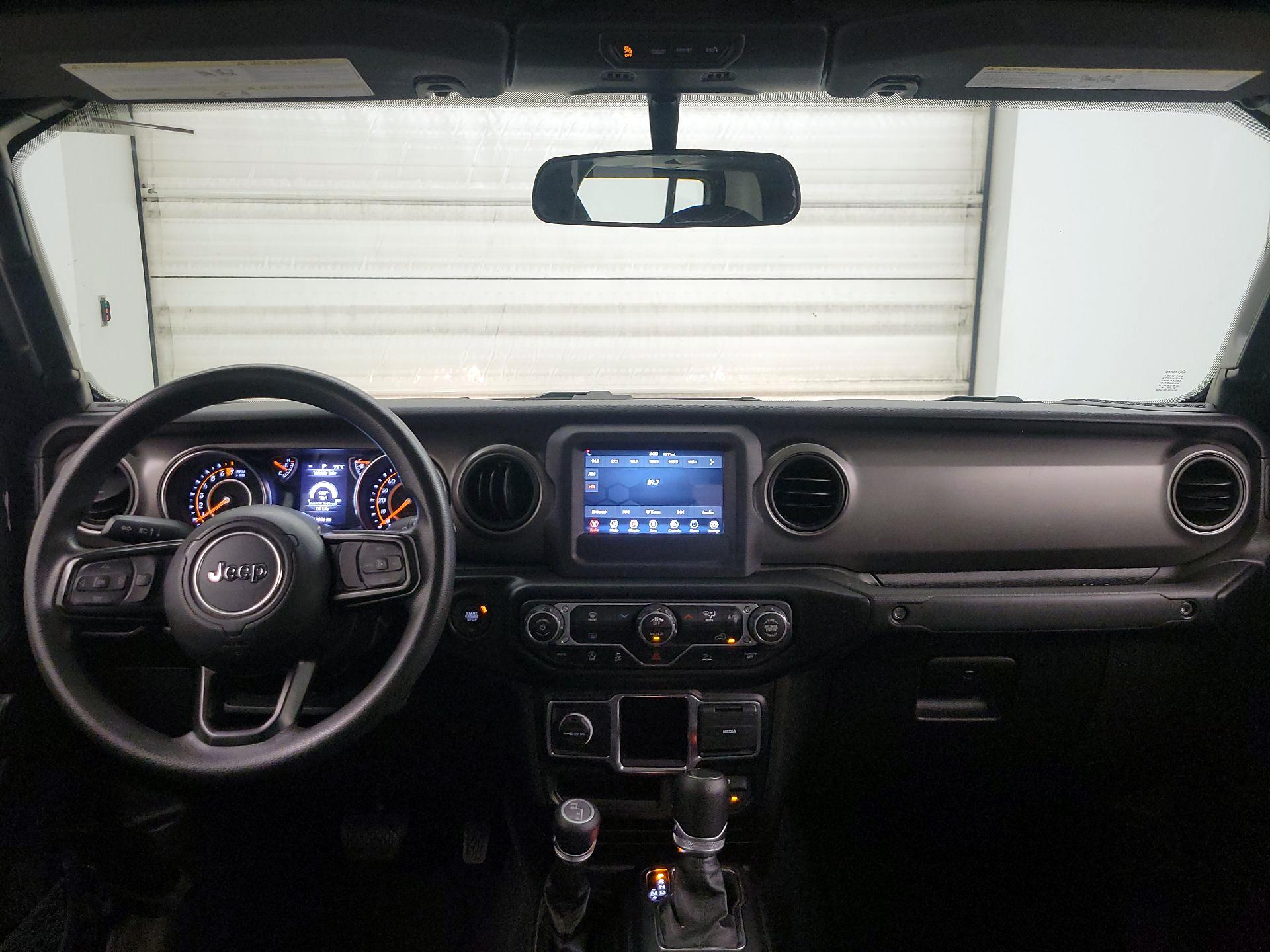 Thumbnail: 2022 Jeep Gladiator - 9