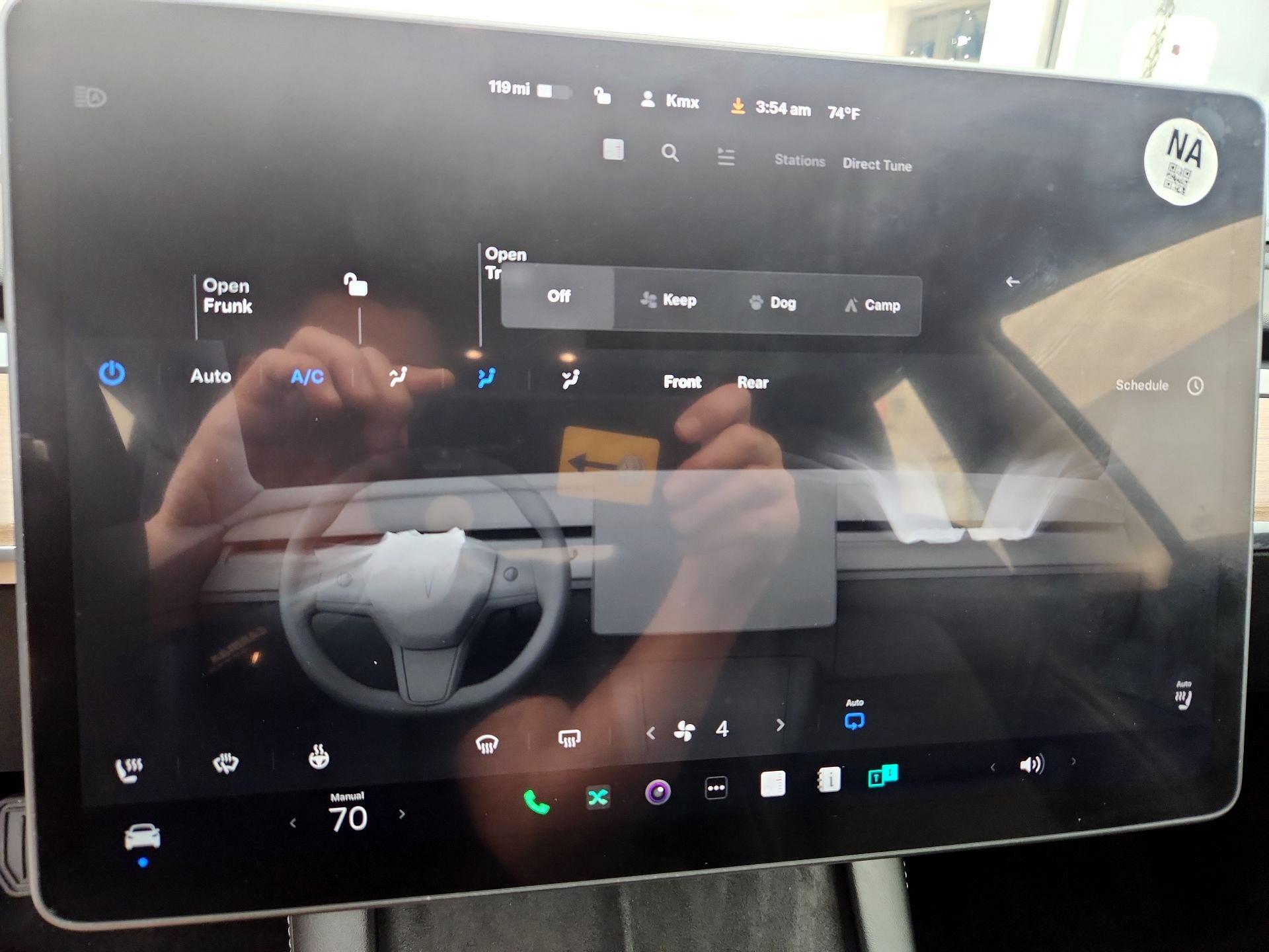 Thumbnail: 2023 Tesla Model 3 - 16